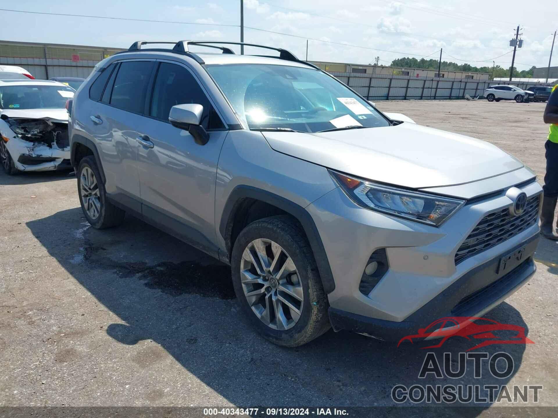 TOYOTA RAV4 2019 - 2T3Y1RFV3KW033340