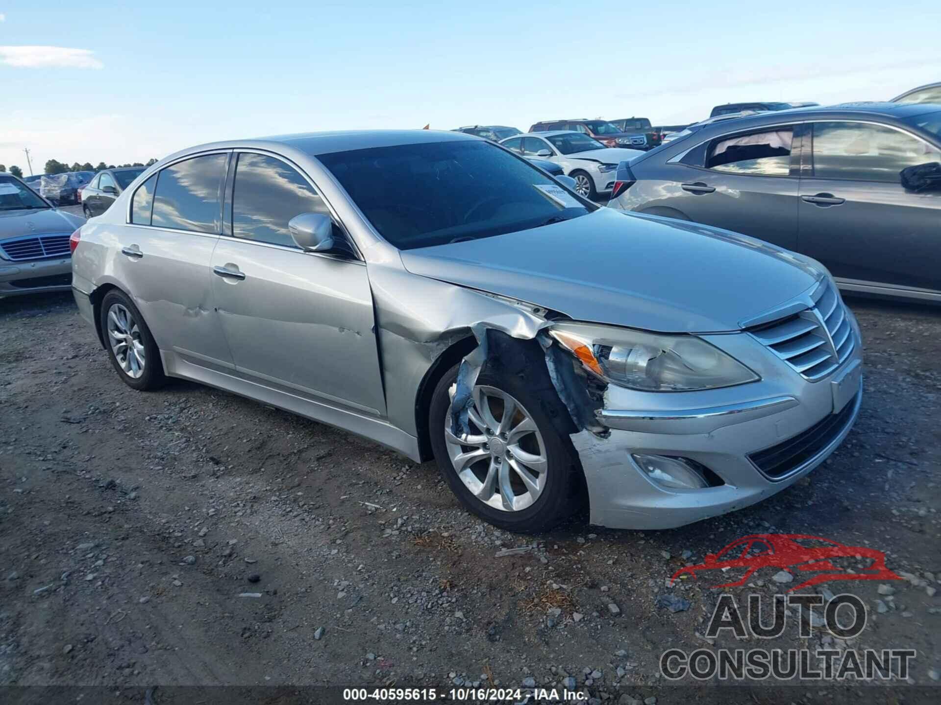 HYUNDAI GENESIS 2012 - KMHGC4DD9CU192523