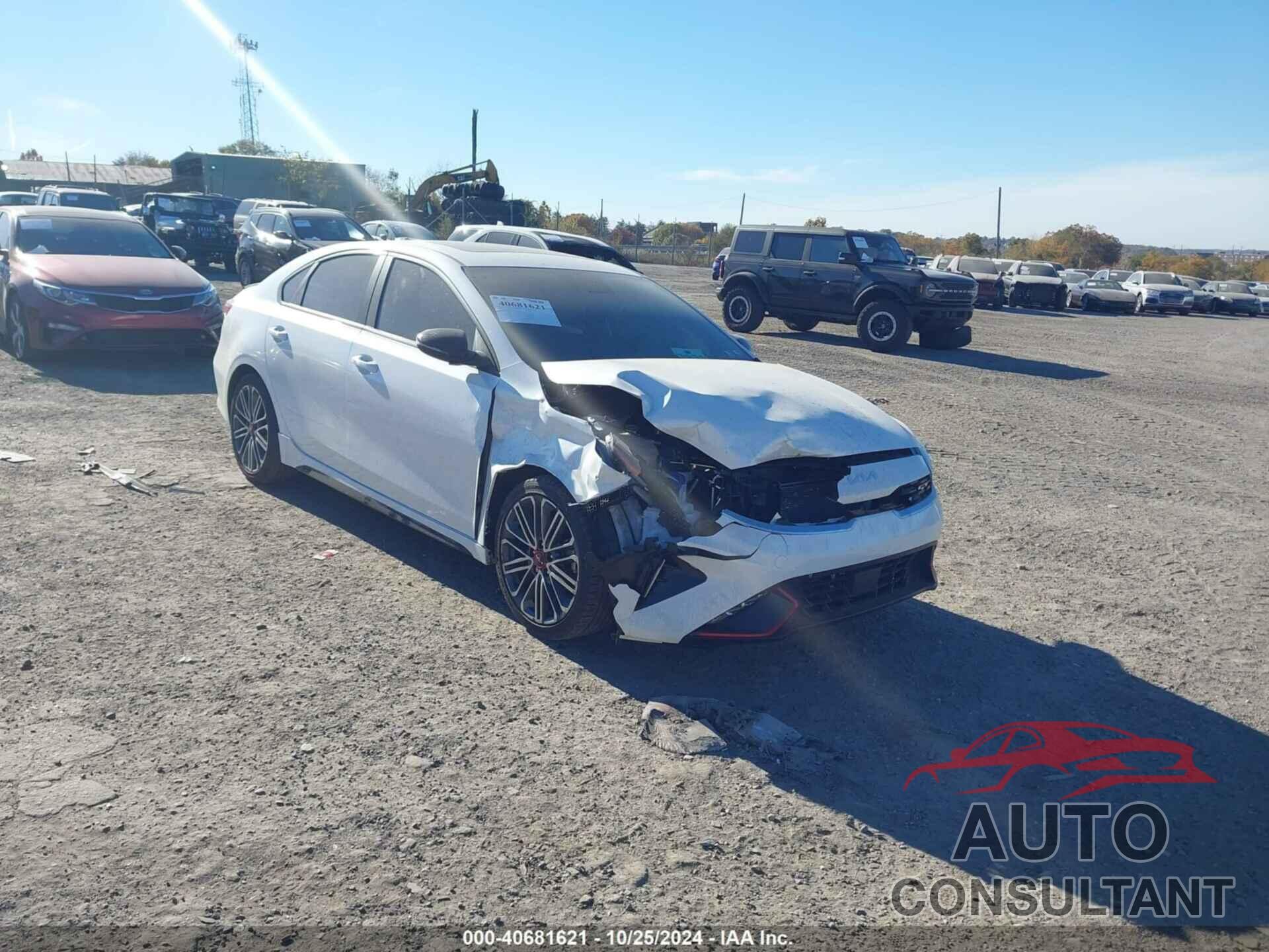 KIA FORTE 2023 - 3KPF44AC9PE628137