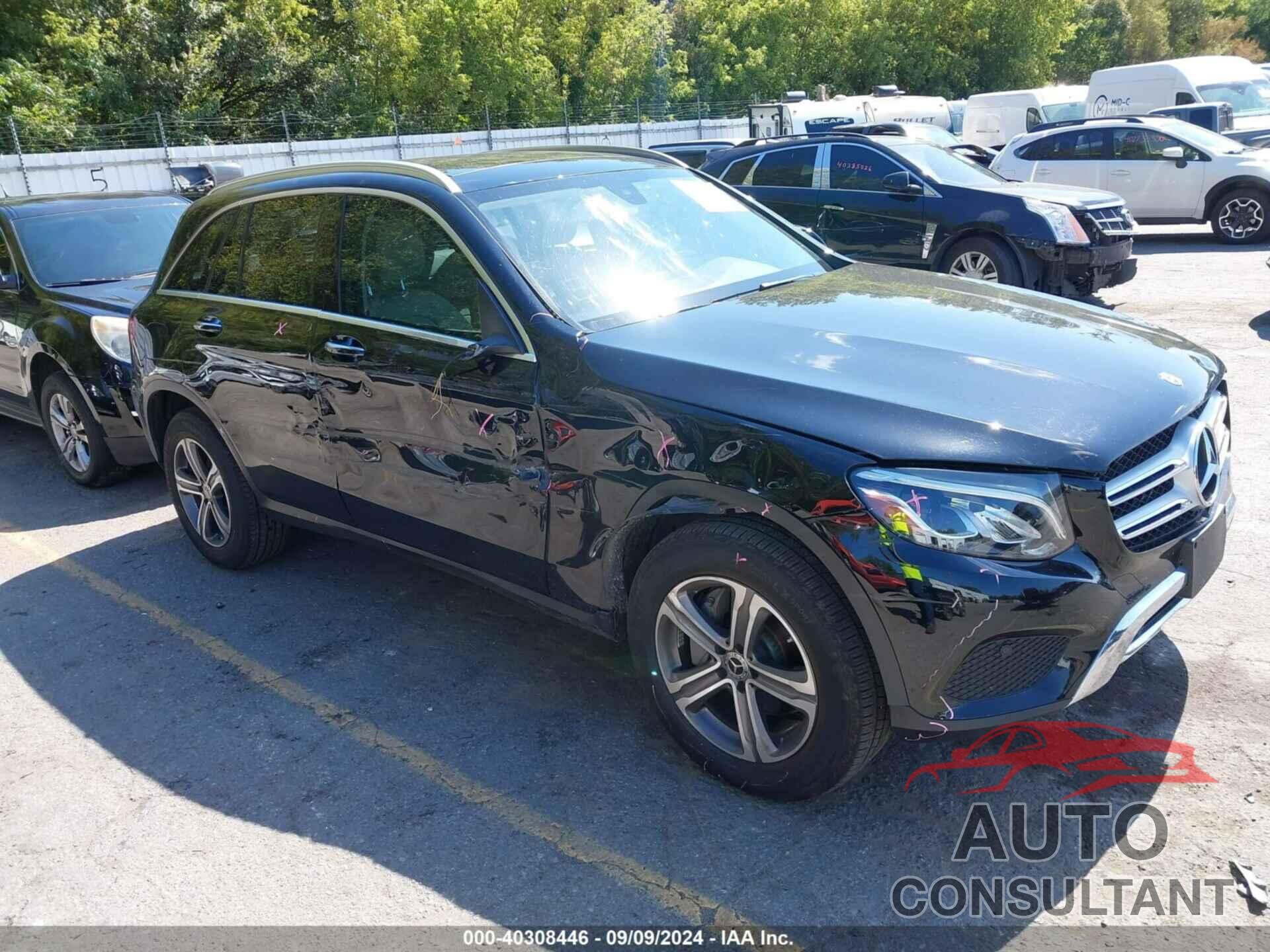 MERCEDES-BENZ GLC 300 2019 - WDC0G4KB5KV192436