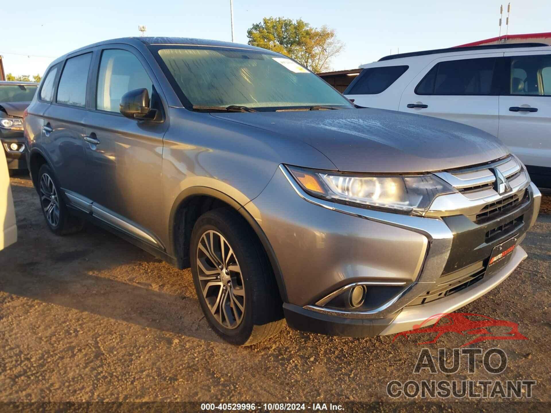 MITSUBISHI OUTLANDER 2018 - JA4AD2A3XJJ002597