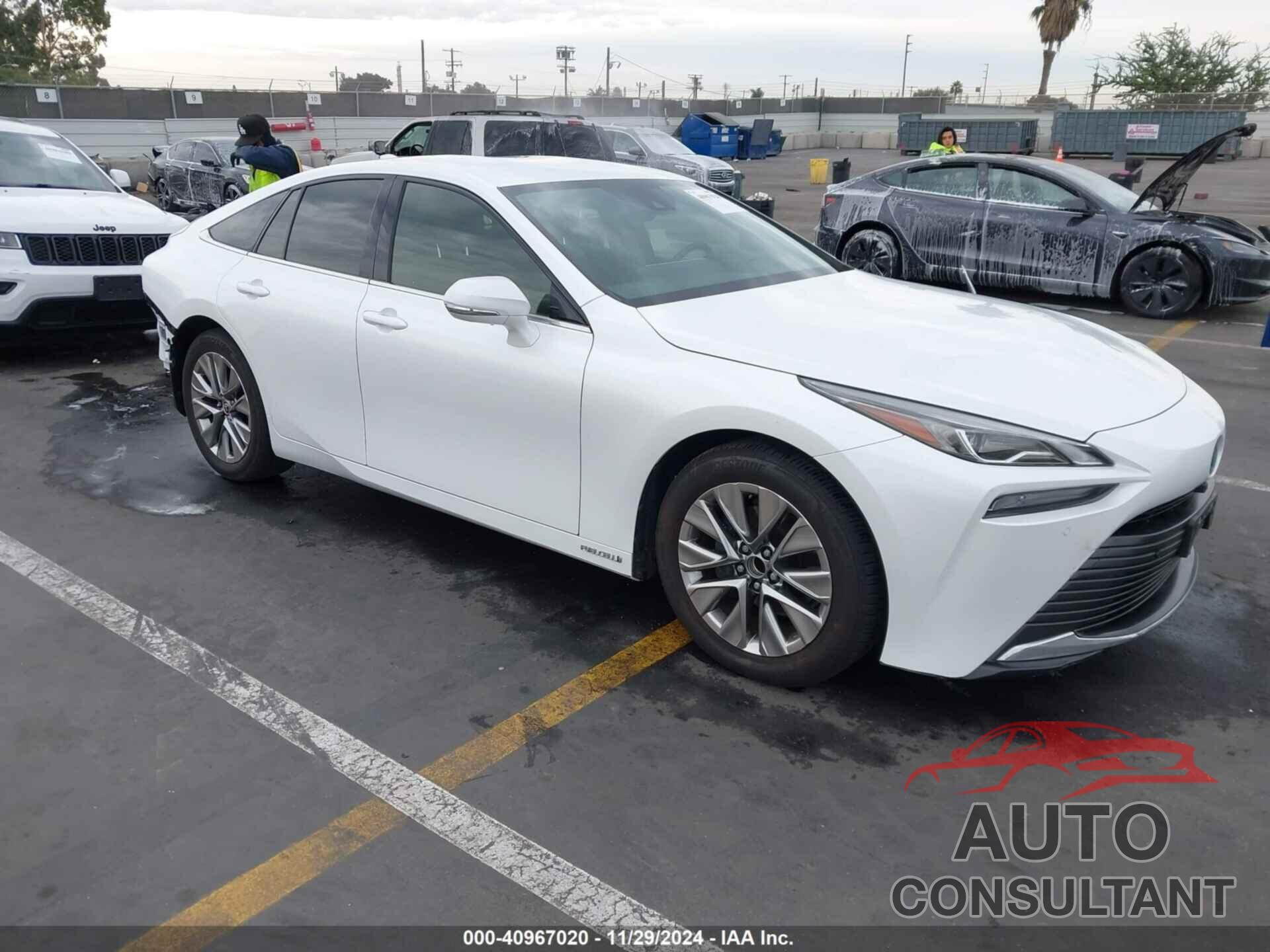 TOYOTA MIRAI 2022 - JTDAAAAA1NA005658