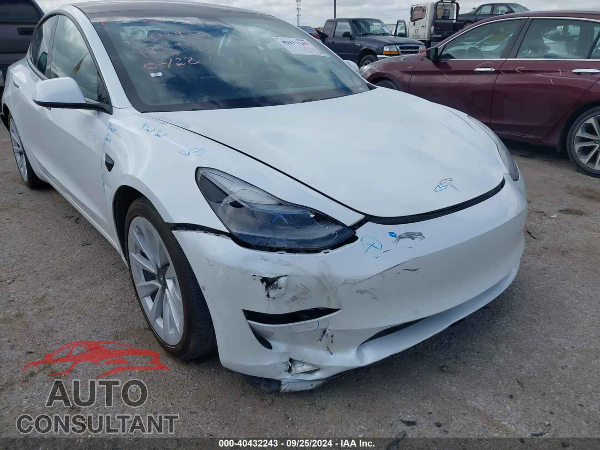 TESLA MODEL 3 2021 - 5YJ3E1EA6MF921992
