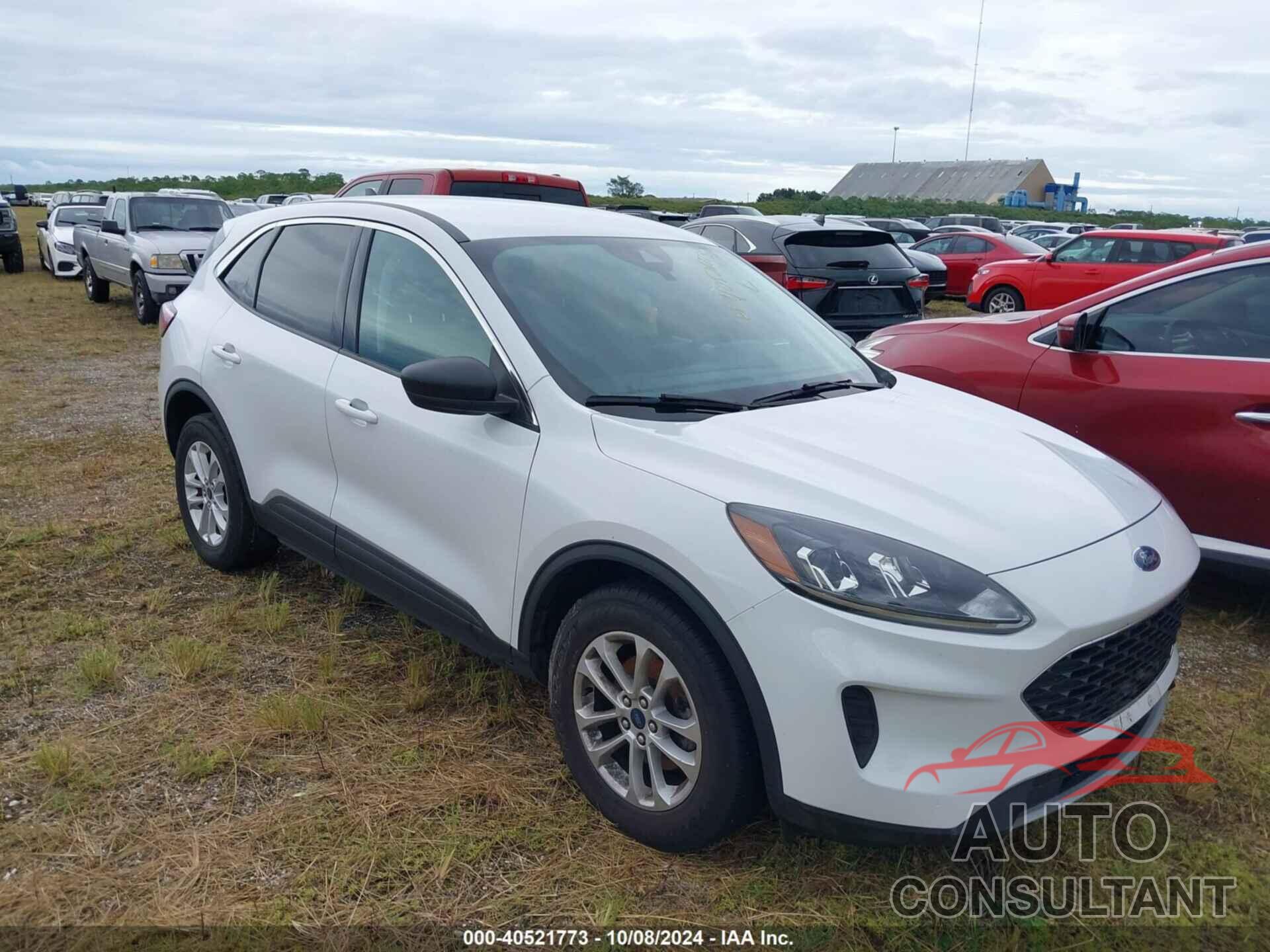 FORD ESCAPE 2022 - 1FMCU9G61NUA62857
