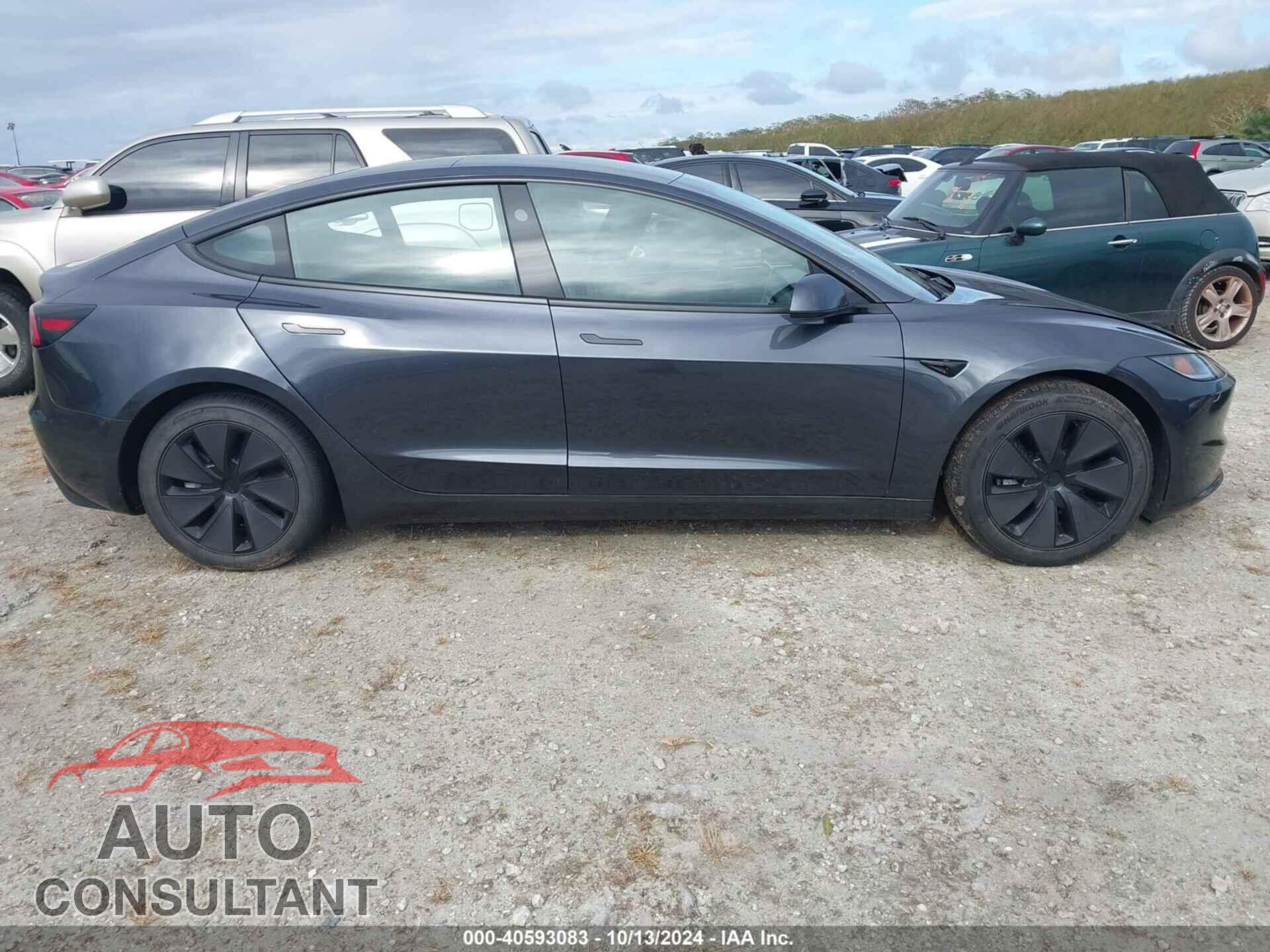 TESLA MODEL 3 2024 - 5YJ3E1EA9RF756446