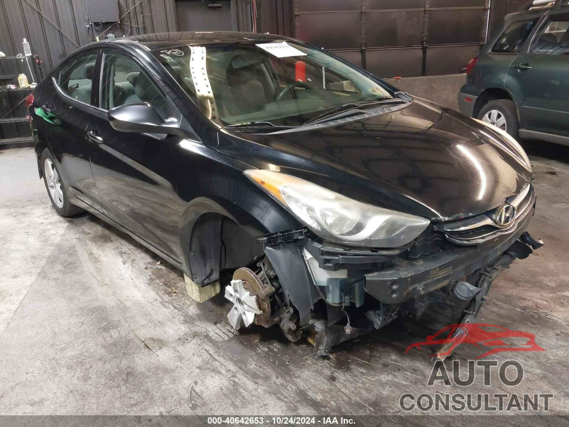 HYUNDAI ELANTRA 2013 - KMHDH4AE1DU656343