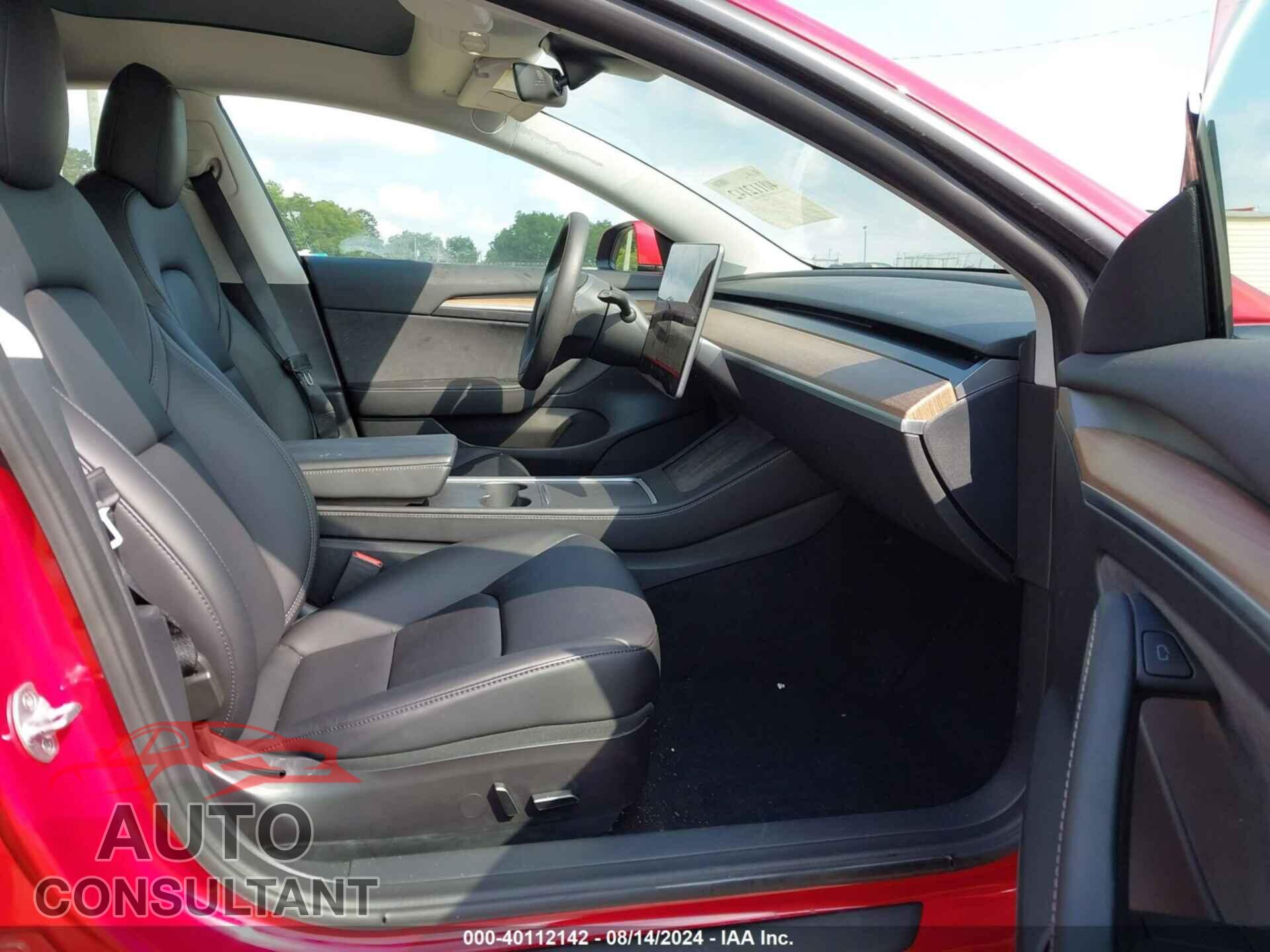 TESLA MODEL 3 2022 - 5YJ3E1EB8NF271329