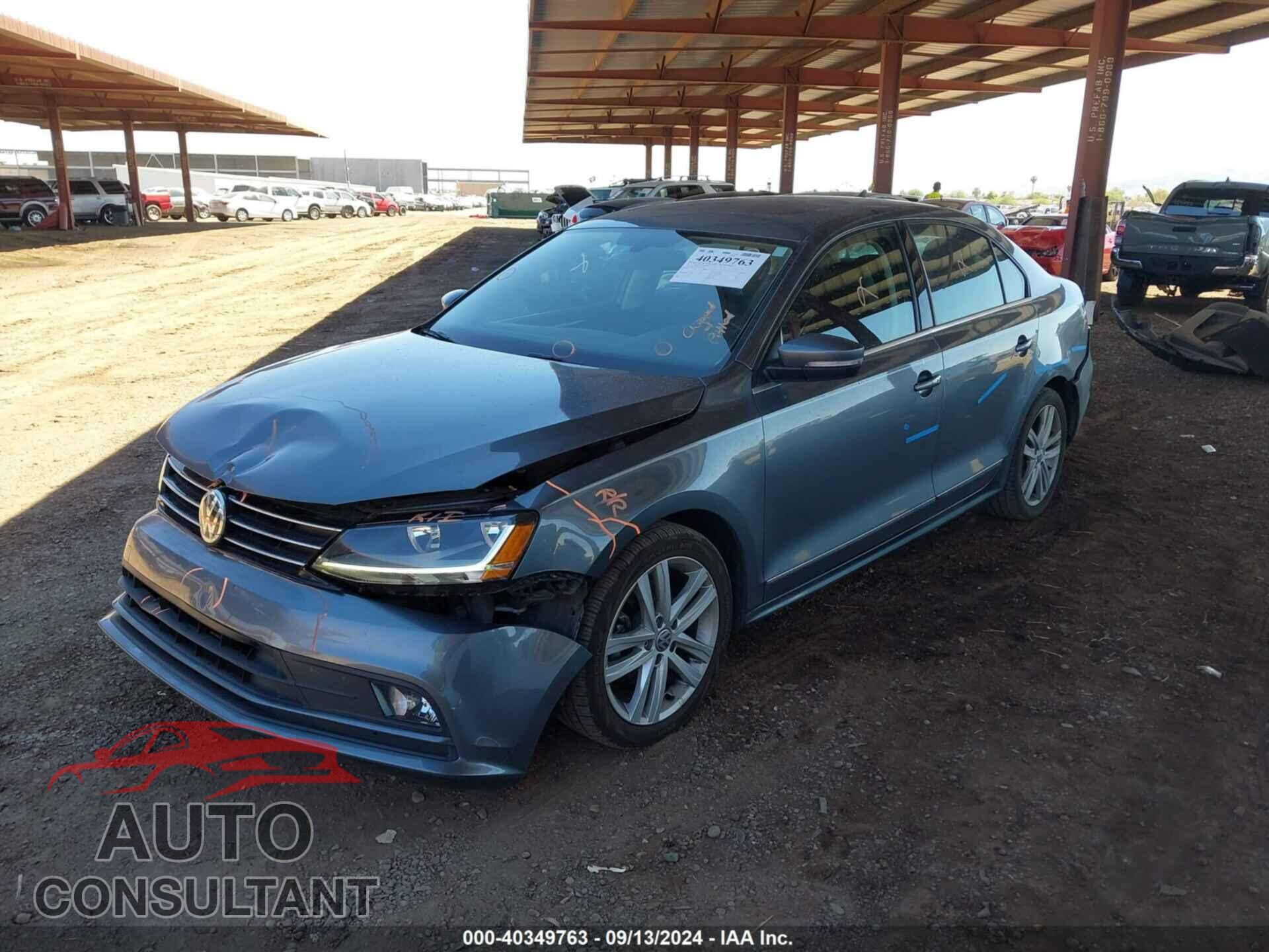 VOLKSWAGEN JETTA 2017 - 3VWL17AJ4HM372893