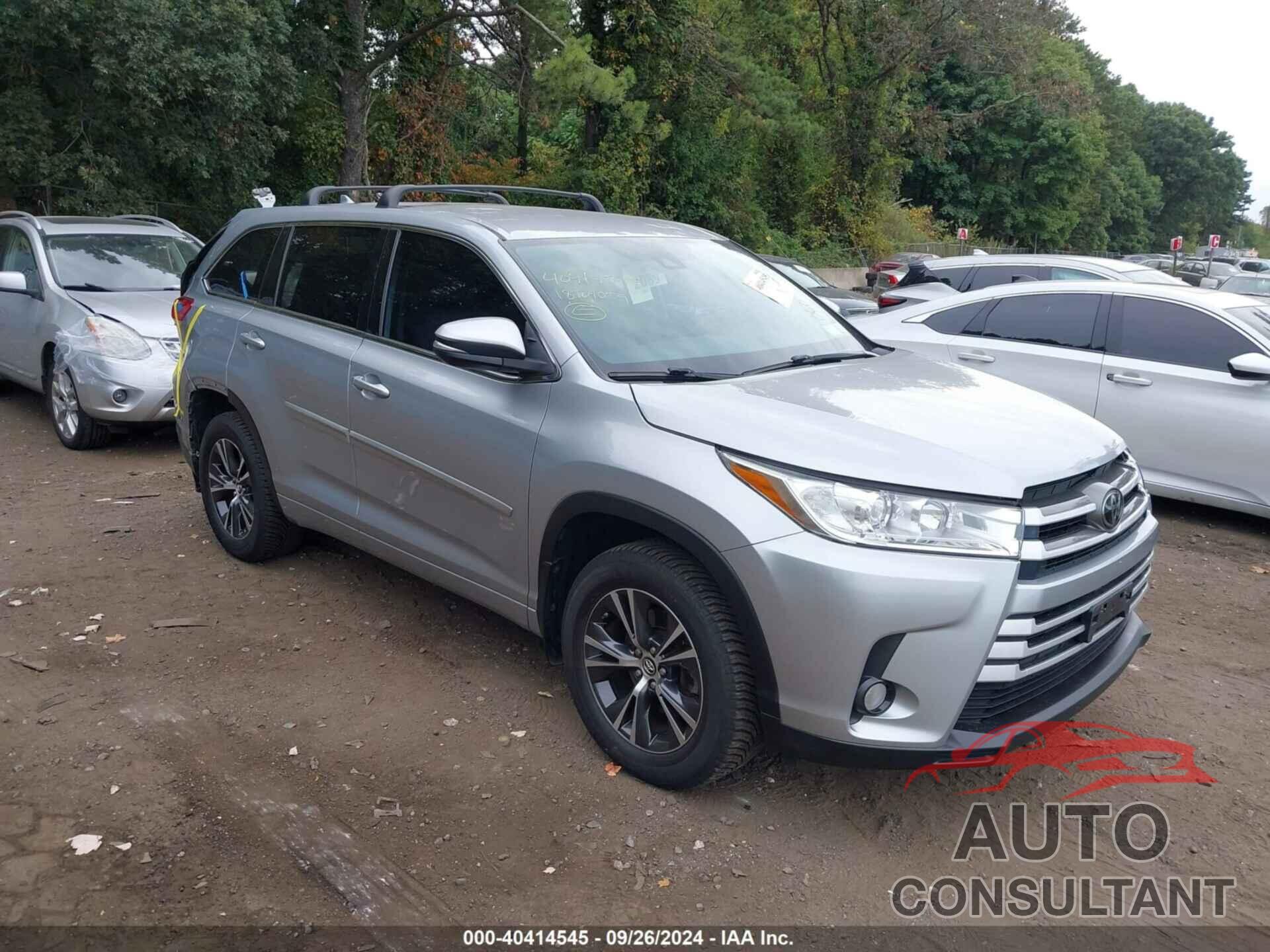 TOYOTA HIGHLANDER 2018 - 5TDBZRFHXJS878999