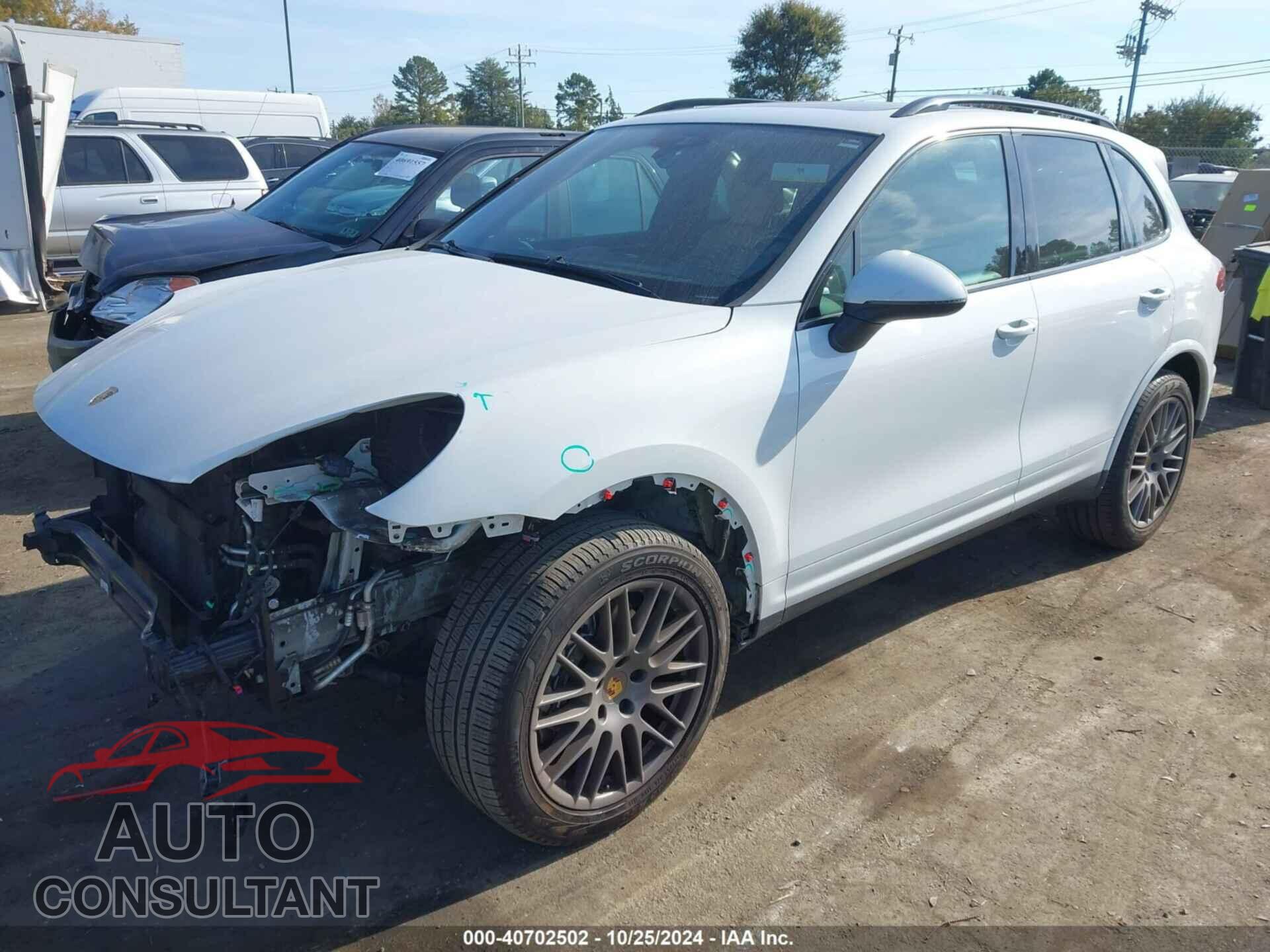 PORSCHE CAYENNE 2017 - WP1AA2A2XHKA90835