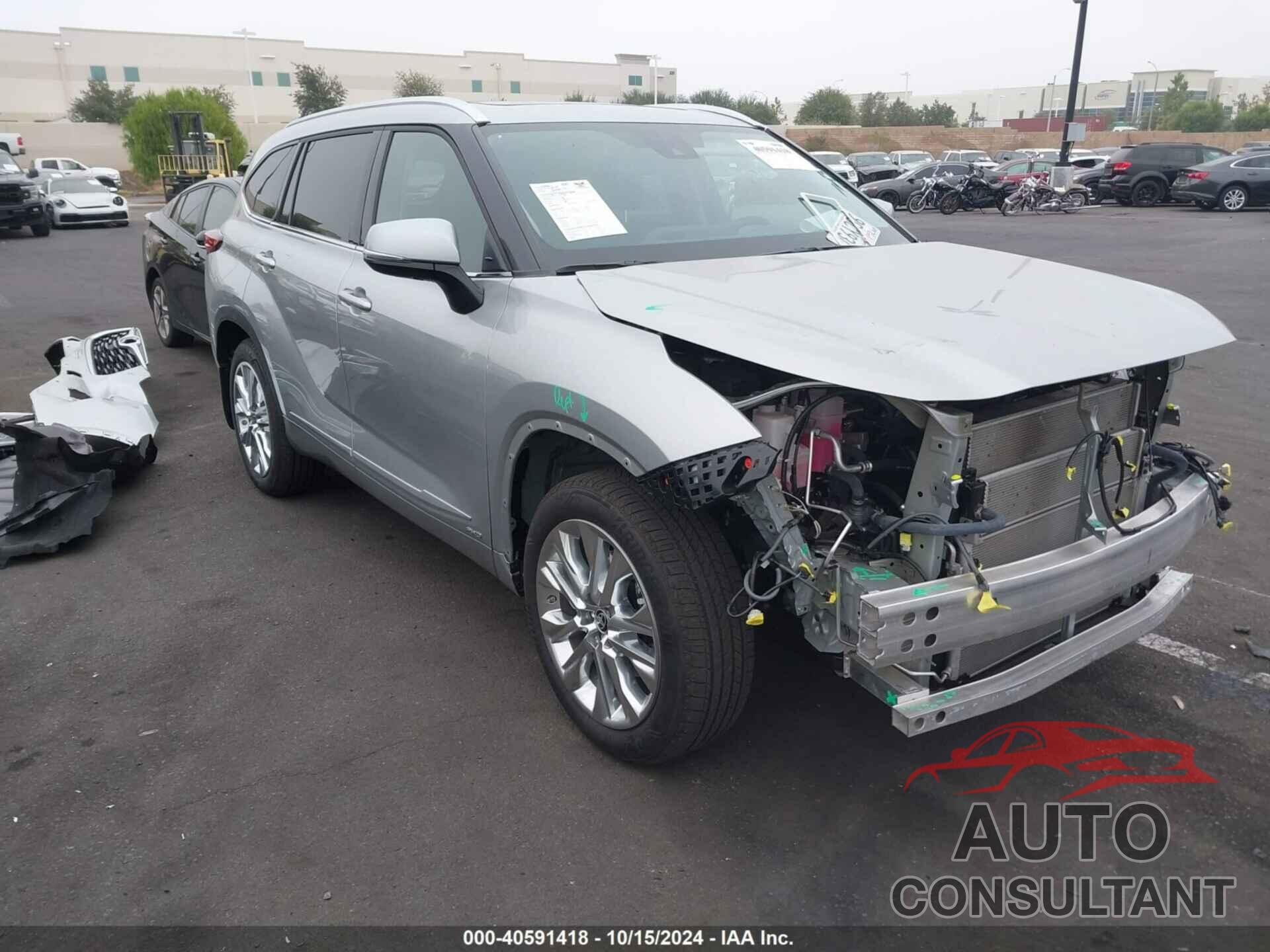 TOYOTA HIGHLANDER 2023 - 5TDXBRCH5PS582361