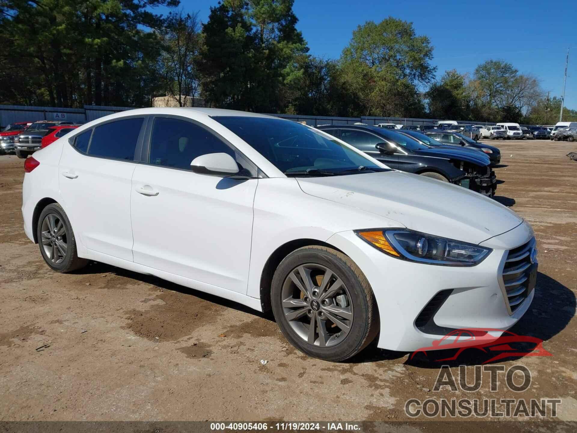 HYUNDAI ELANTRA 2018 - 5NPD84LF0JH395903