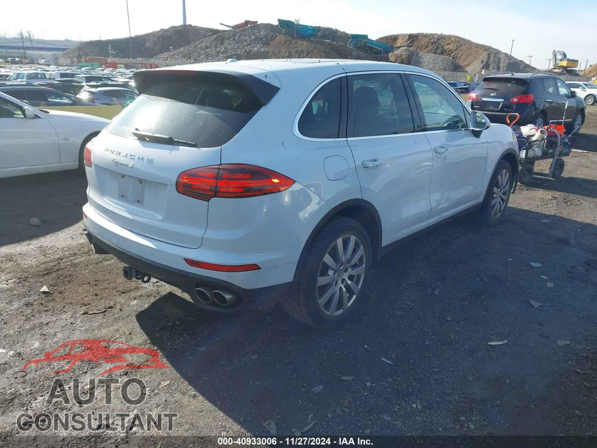 PORSCHE CAYENNE 2015 - WP1AB2A23FLA57177