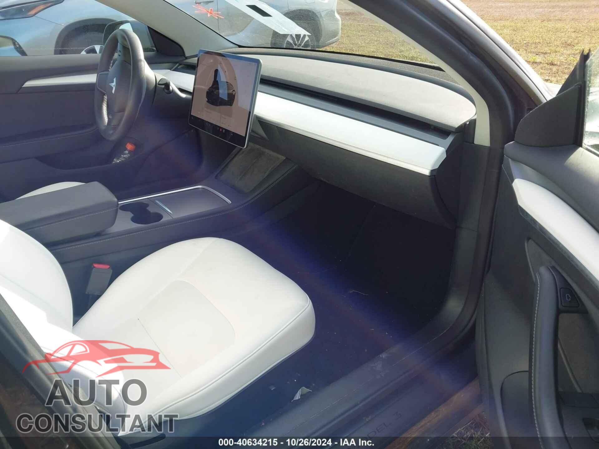 TESLA MODEL 3 2022 - 5YJ3E1EA4NF201690