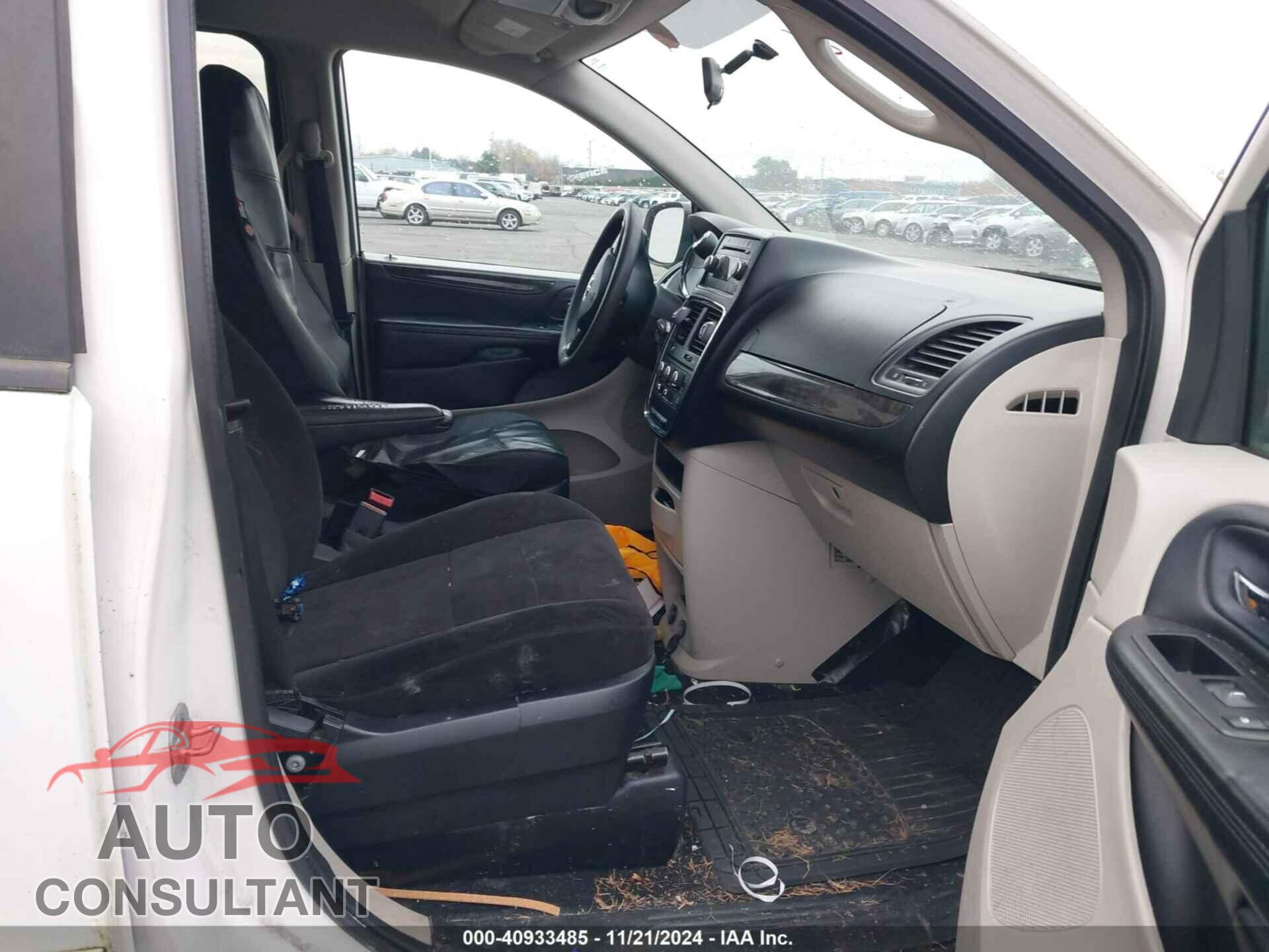 DODGE GRAND CARAVAN 2011 - 2D4RN3DG6BR628559