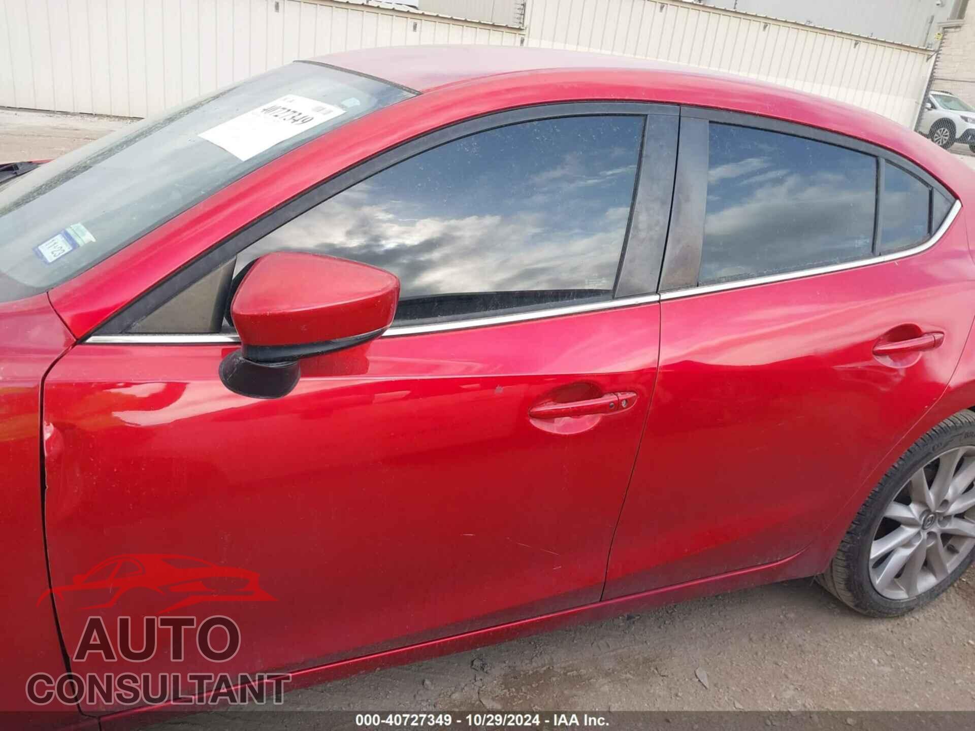 MAZDA MAZDA3 2017 - JM1BN1V74H1106382