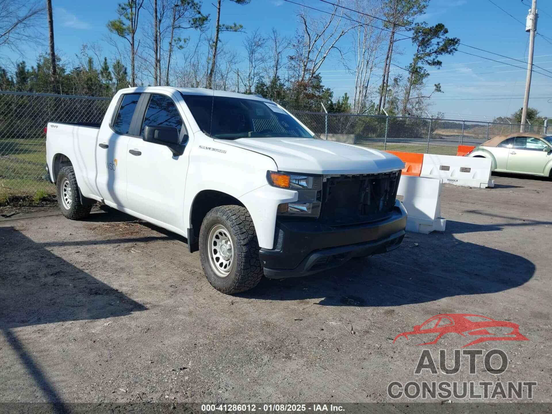 CHEVROLET SILVERADO 1500 2020 - 1GCRYAEHXLZ166398