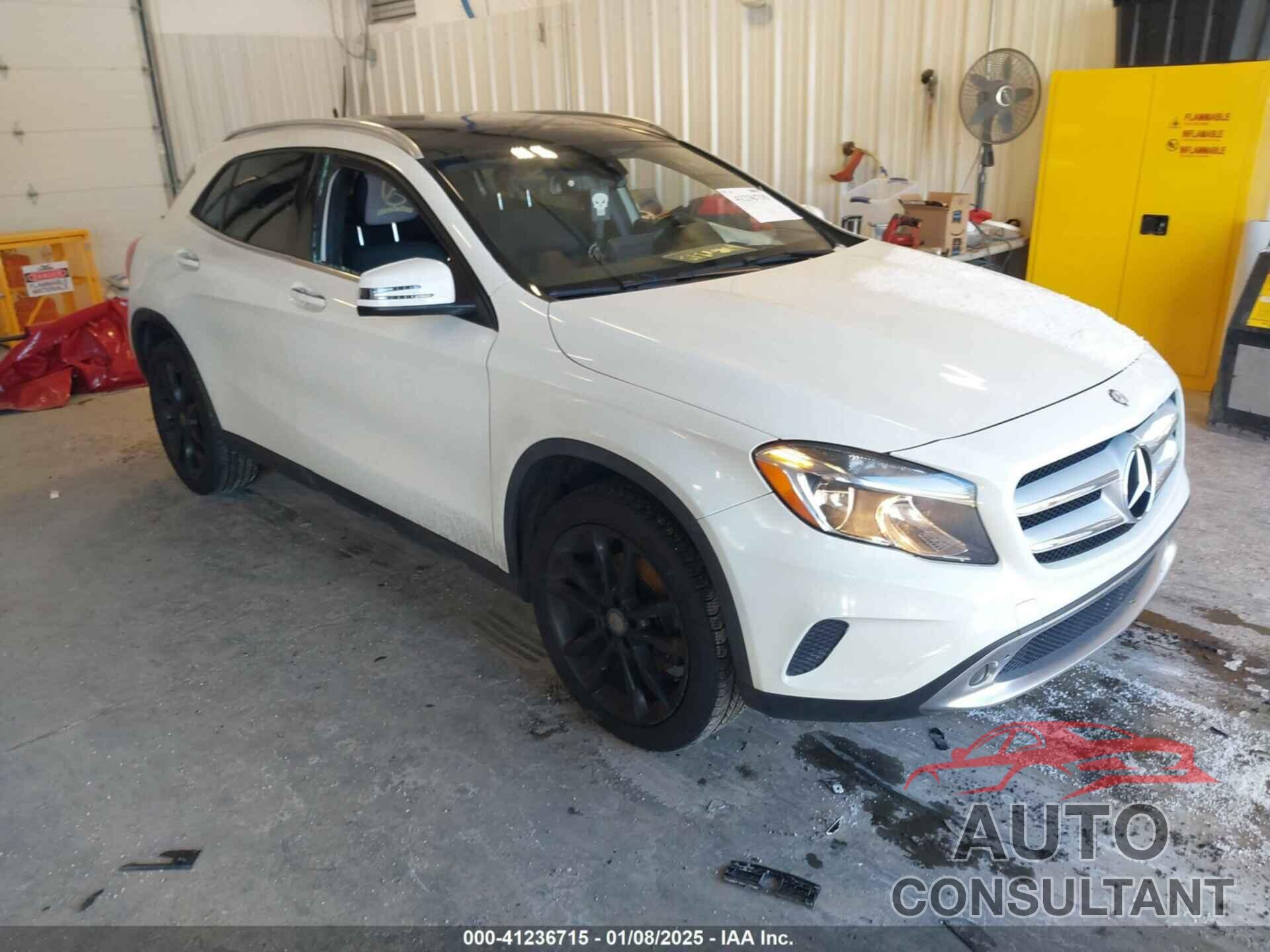 MERCEDES-BENZ GLA 250 2017 - WDCTG4GB9HJ351769