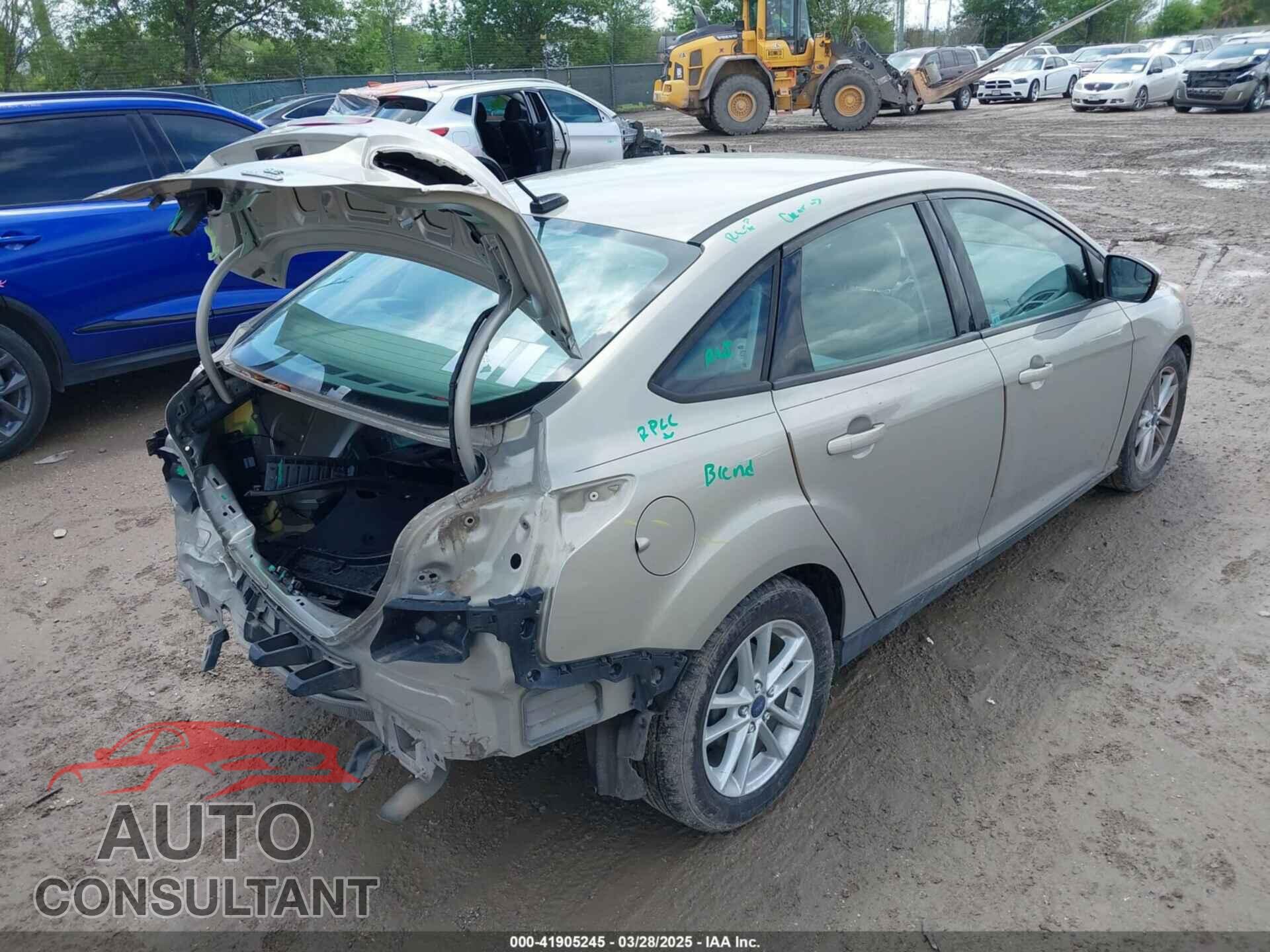 FORD FOCUS 2016 - 1FADP3F24GL267650