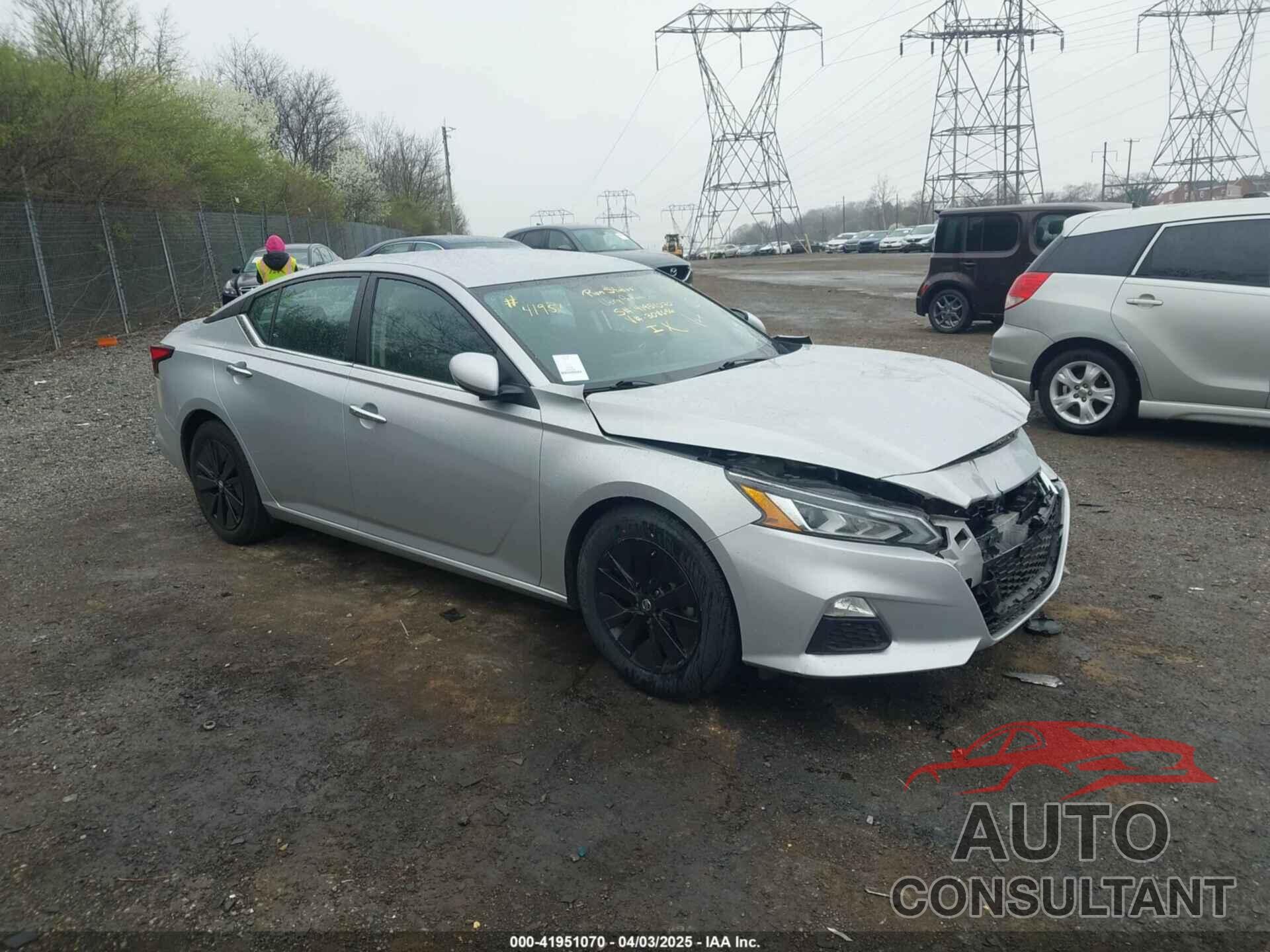 NISSAN ALTIMA 2022 - 1N4BL4DV4NN308656