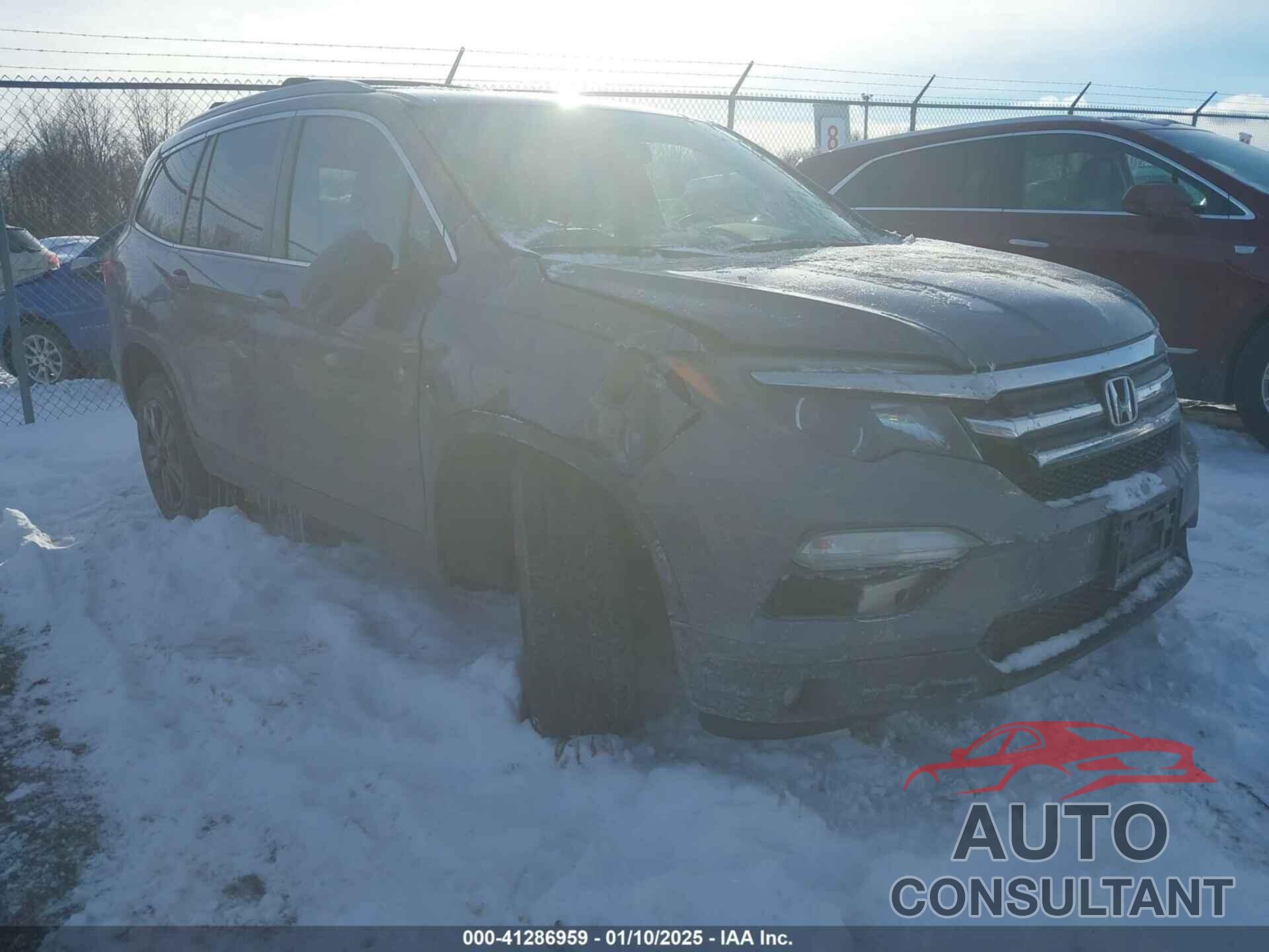 HONDA PILOT 2016 - 5FNYF6H75GB104064