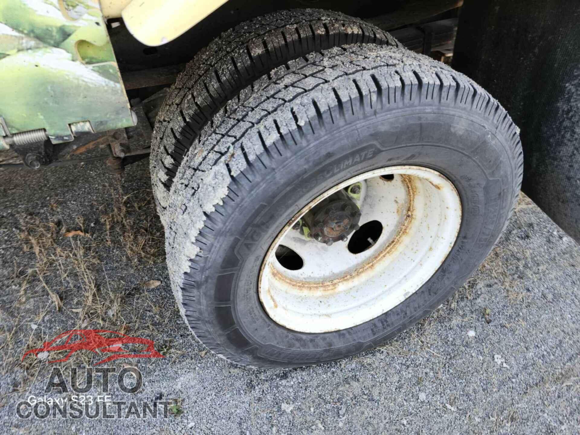 FORD E-450 CUTAWAY 2018 - 1FDXE4FS5JDC33202