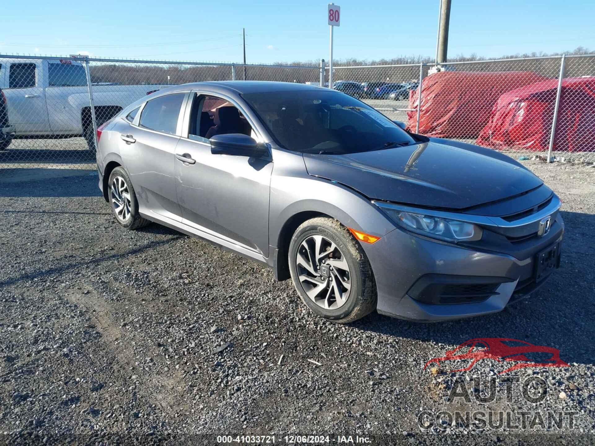 HONDA CIVIC 2017 - 19XFC2F77HE004924
