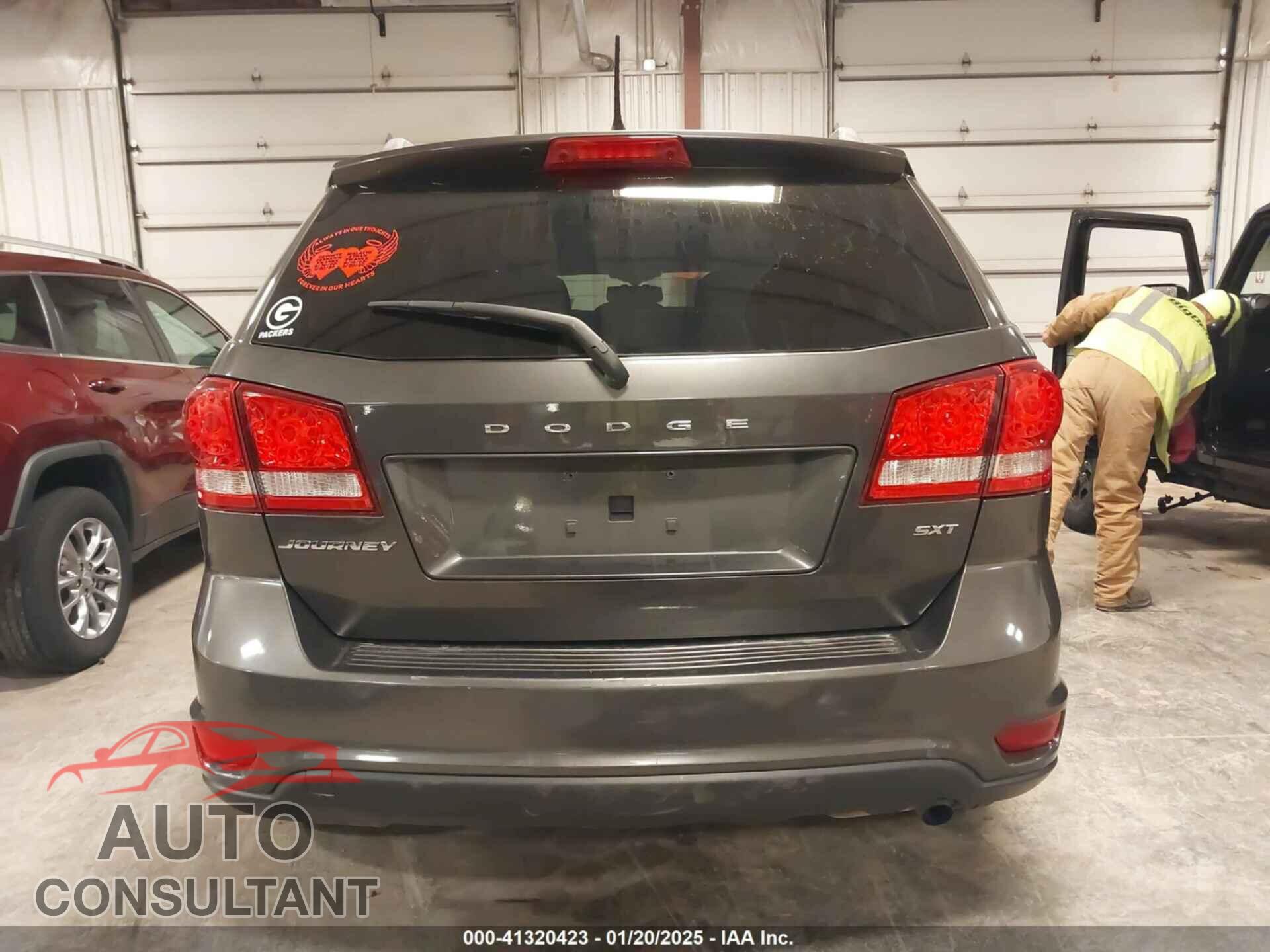 DODGE JOURNEY 2015 - 3C4PDCBB0FT557537
