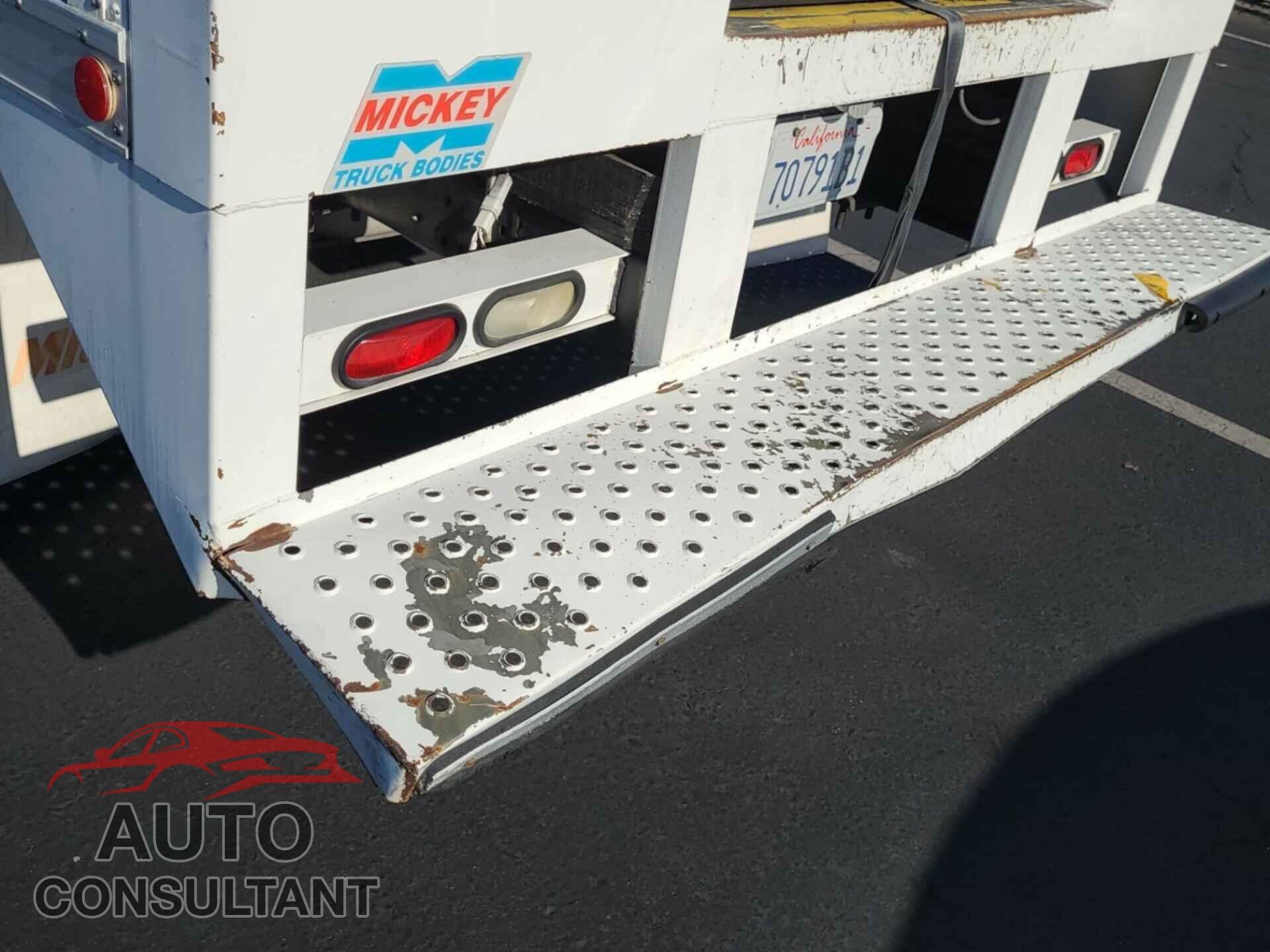 FORD E-450 CUTAWAY 2011 - 1FDXE4FL8BDB01903