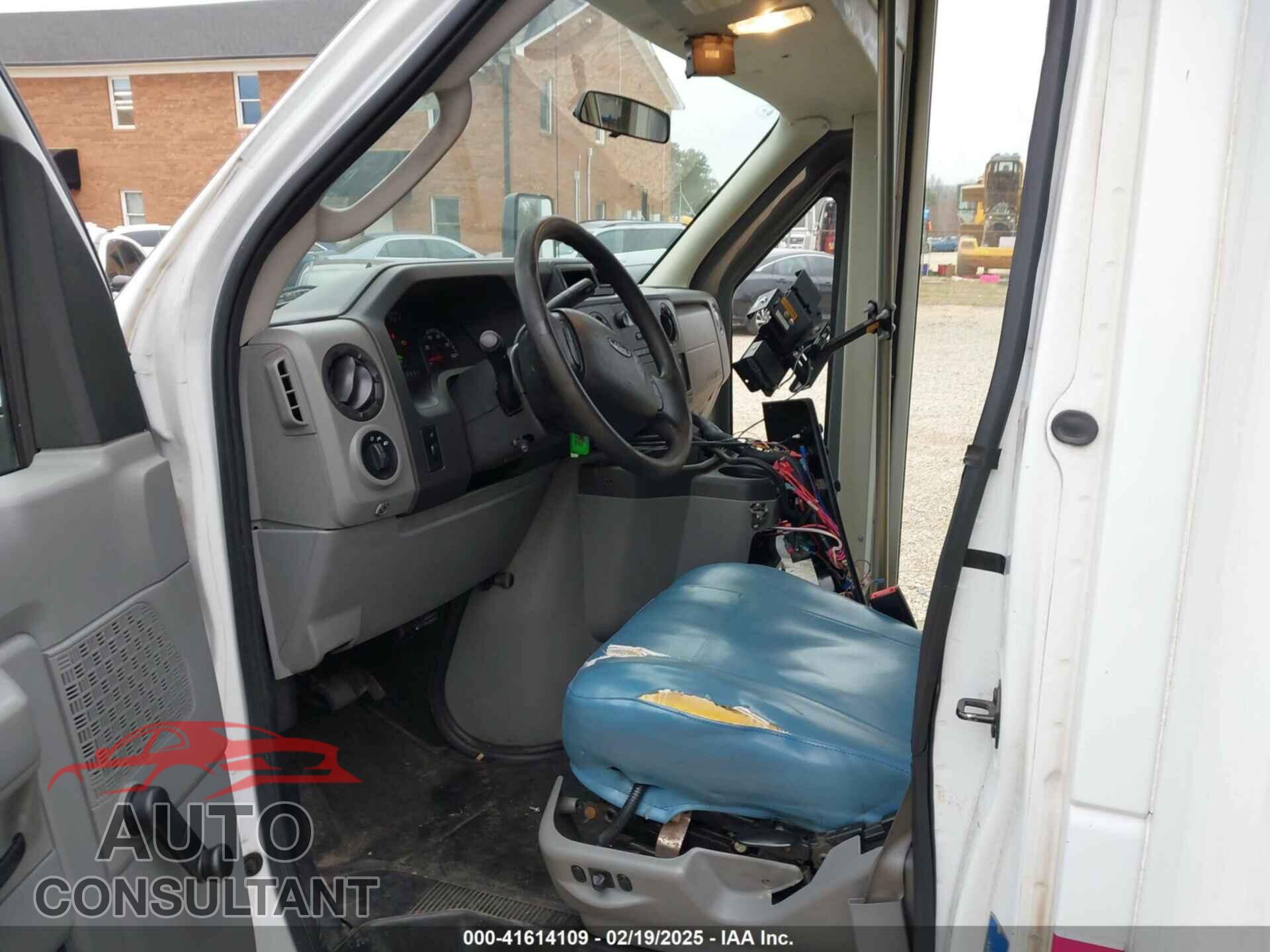 FORD E-350 CUTAWAY 2015 - 1FDEE3FL3FDA15664