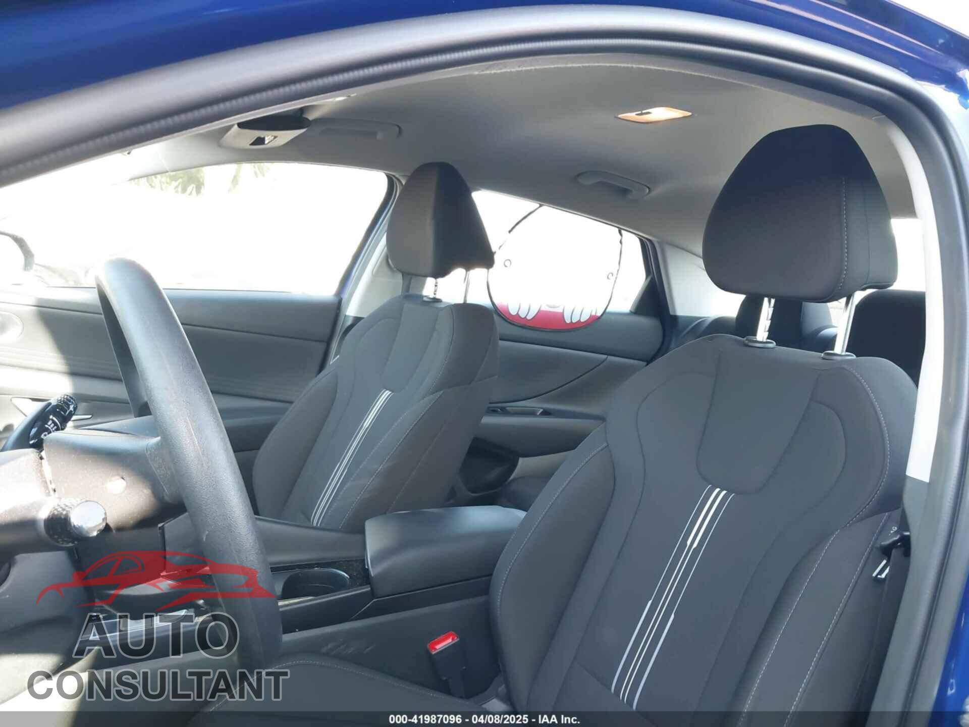 HYUNDAI ELANTRA HYBRID 2023 - KMHLM4AJ1PU073473