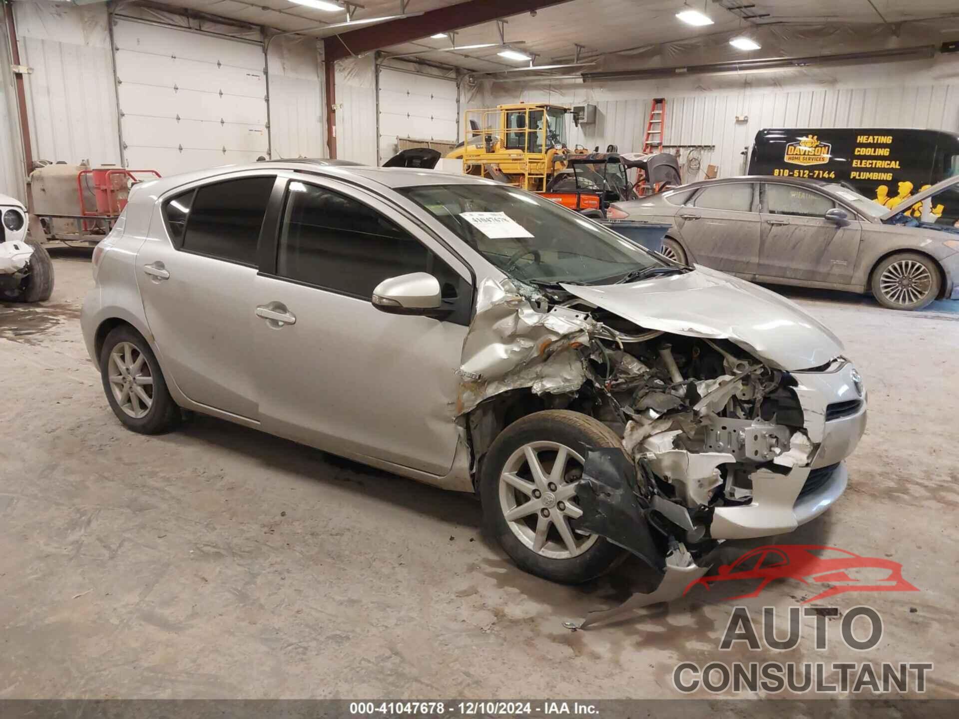 TOYOTA PRIUS C 2014 - JTDKDTB37E1568267