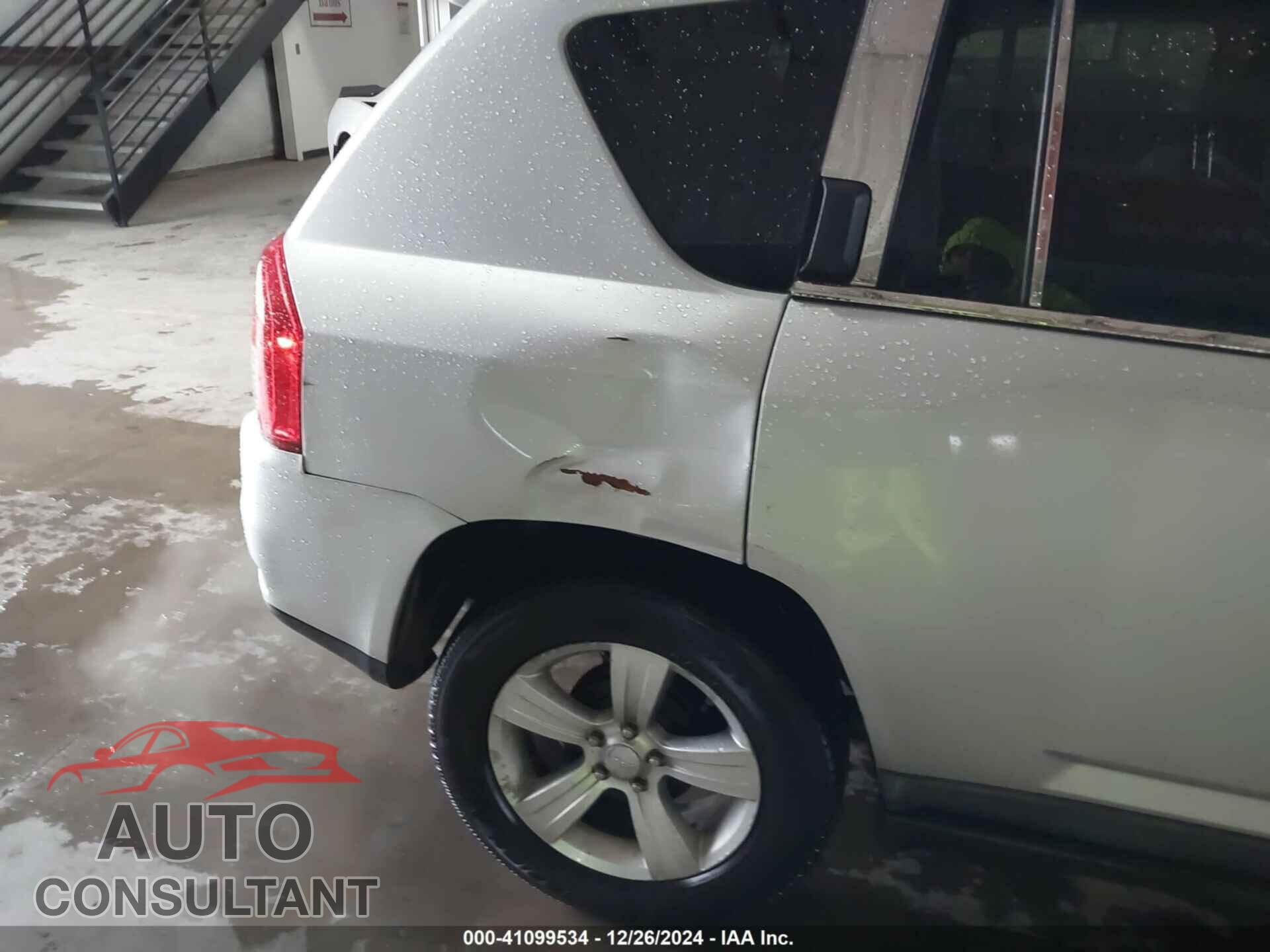 JEEP COMPASS 2011 - 1J4NT1FA2BD260103