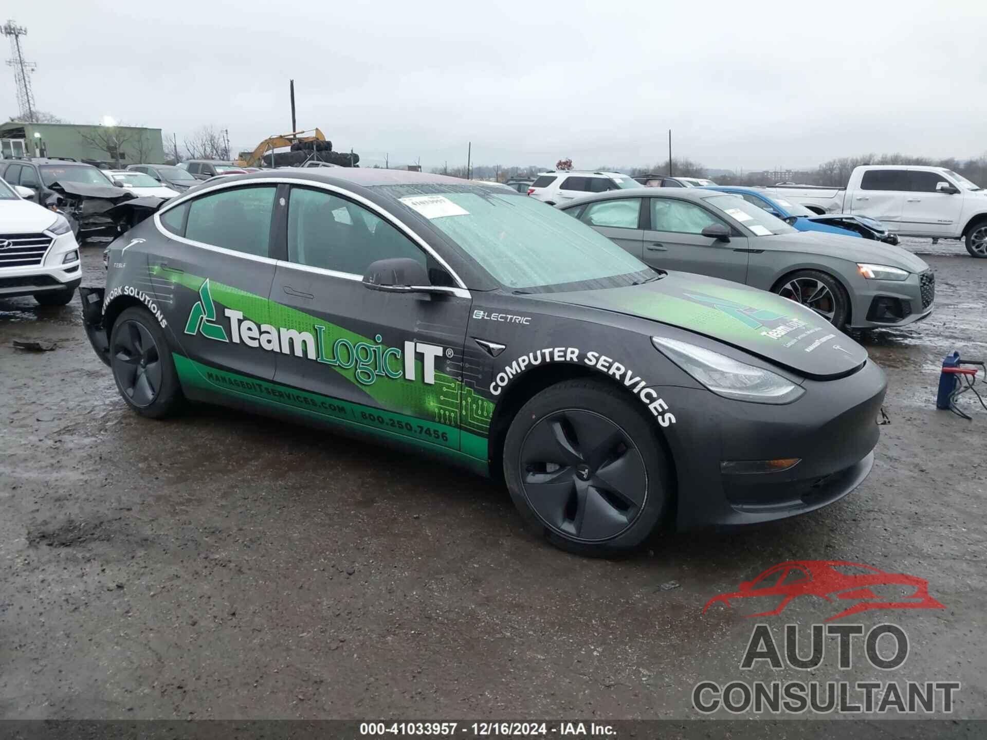 TESLA MODEL 3 2019 - 5YJ3E1EA7KF296726