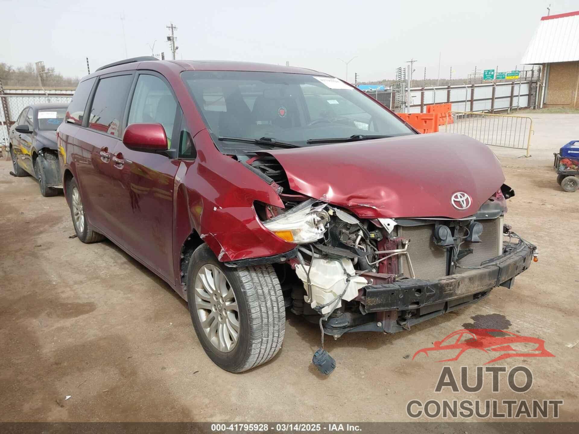 TOYOTA SIENNA 2015 - 5TDYK3DCXFS531456