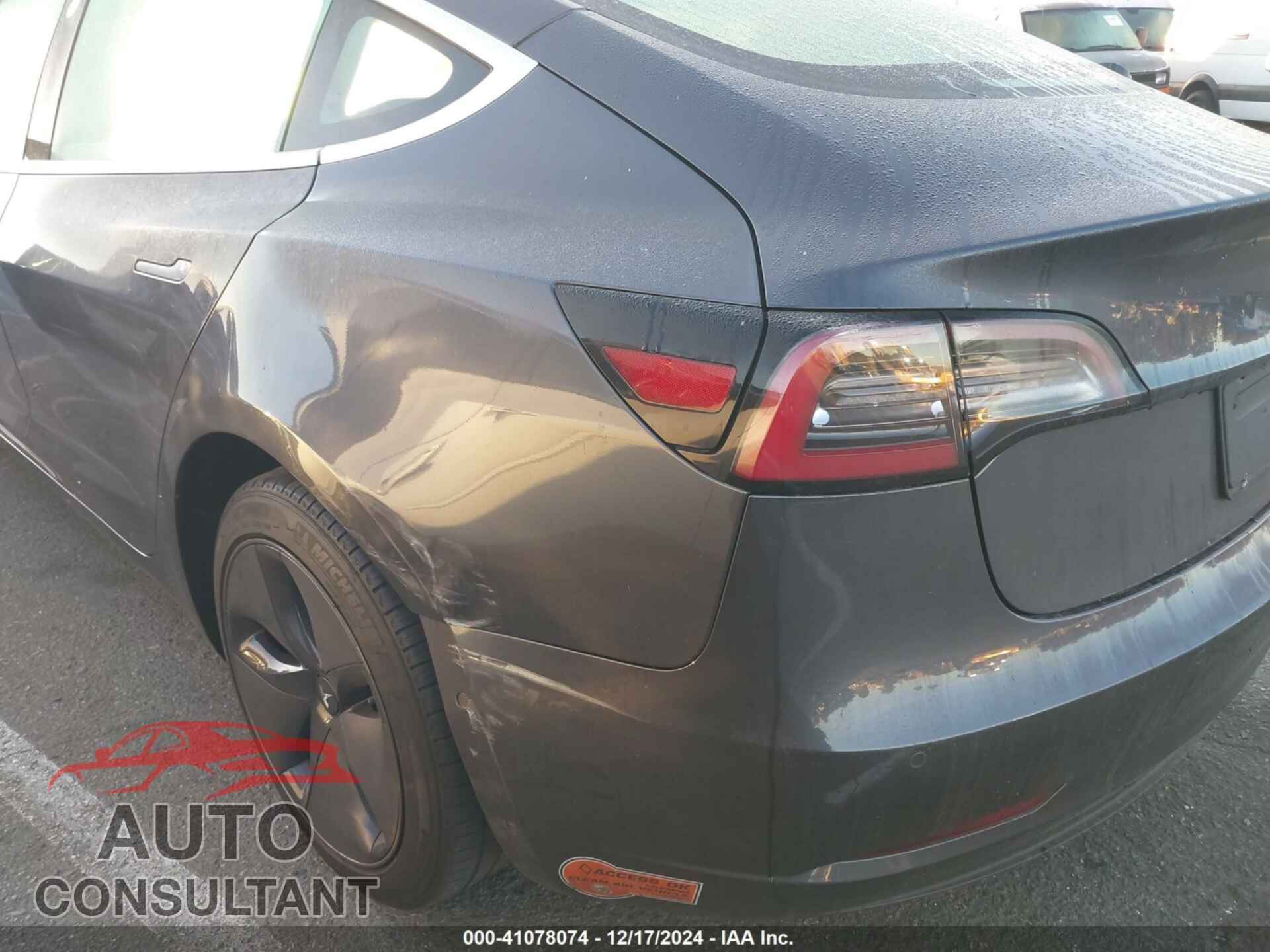 TESLA MODEL 3 2020 - 5YJ3E1EA4LF643897