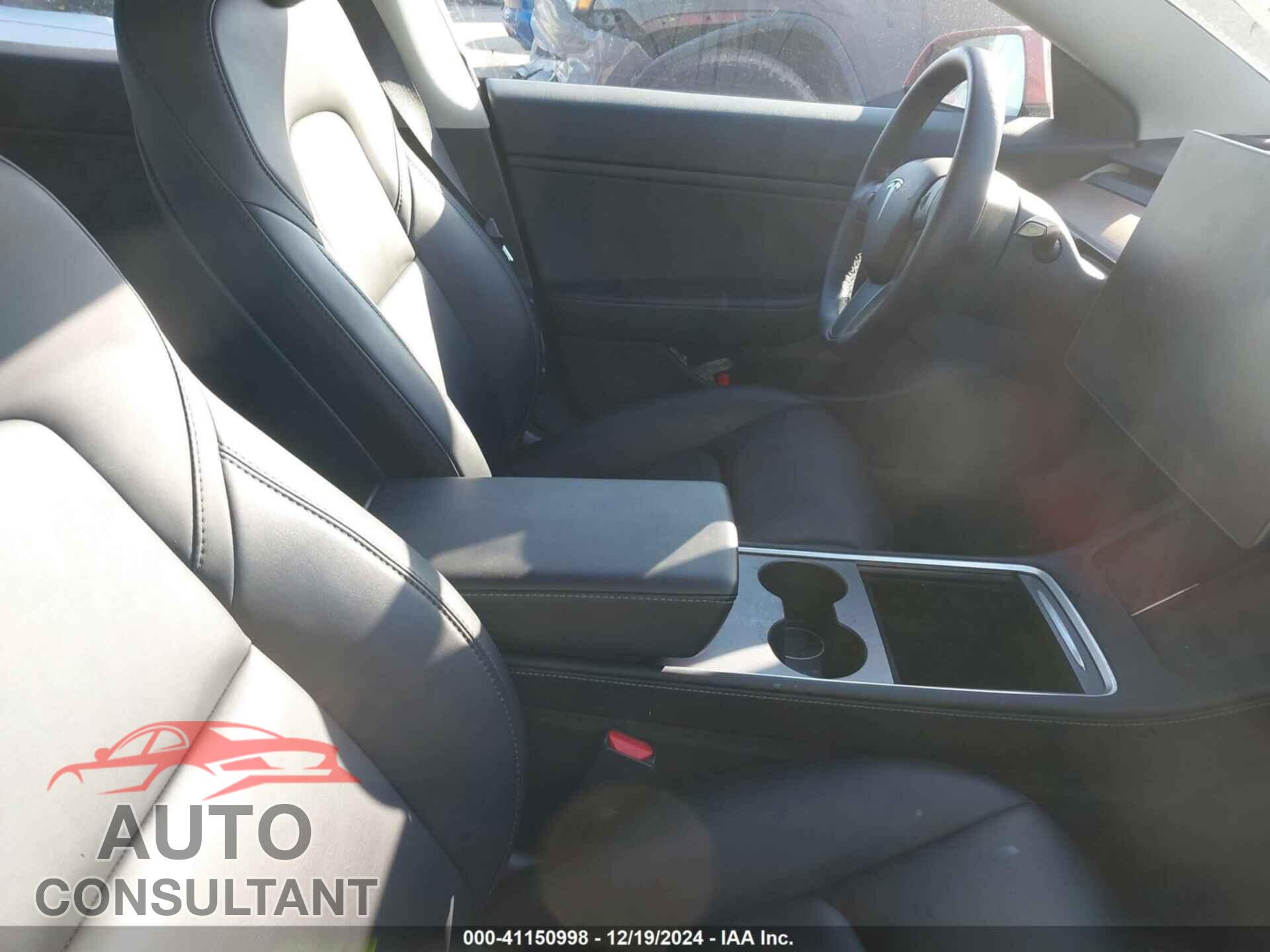 TESLA MODEL 3 2021 - 5YJ3E1EC2MF926060