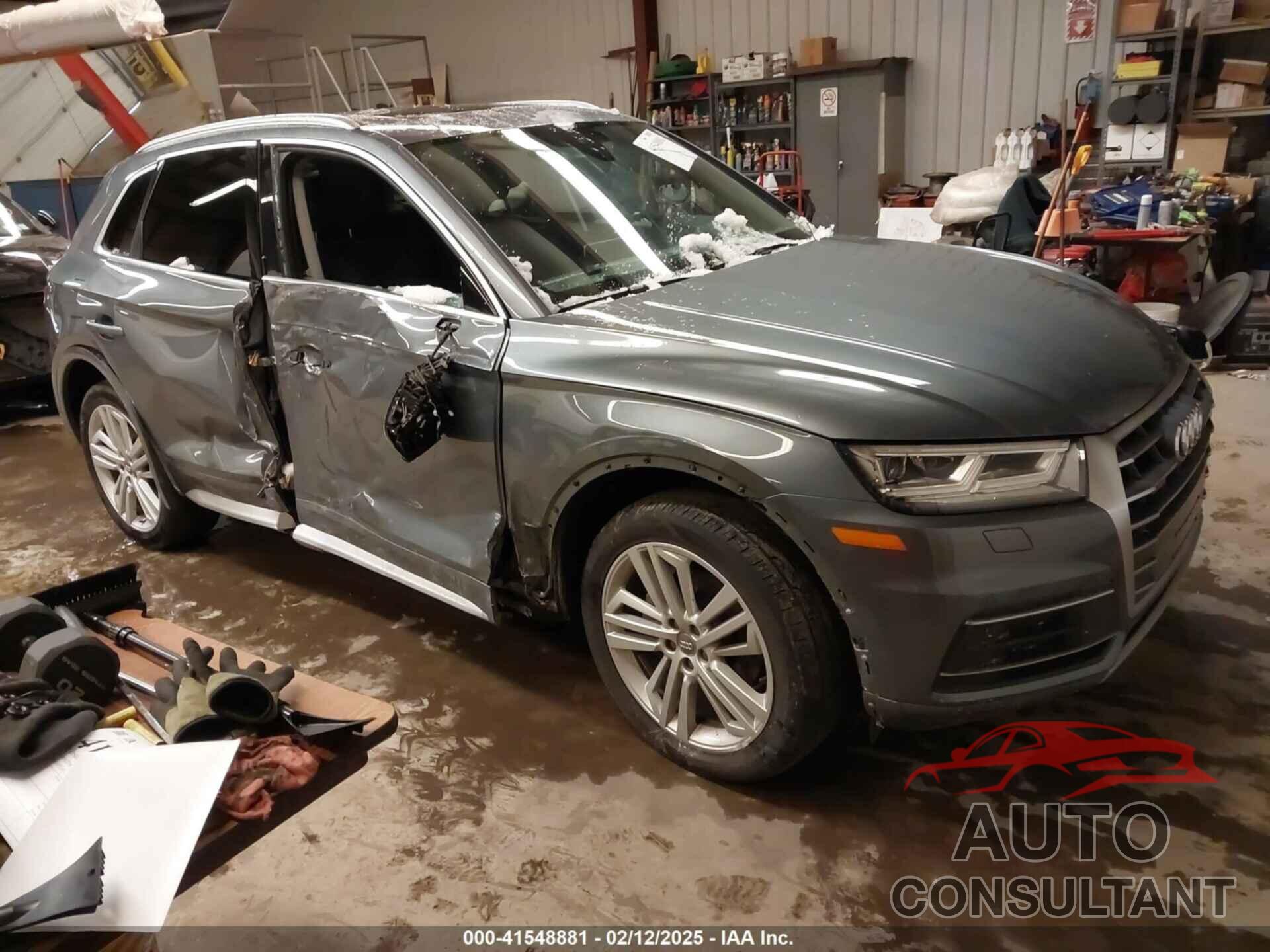 AUDI Q5 2018 - WA1BNAFY5J2118462