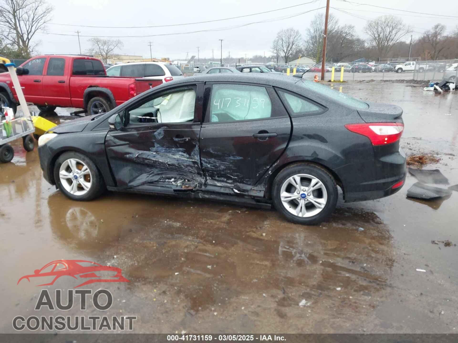 FORD FOCUS 2013 - 1FADP3F22DL169261