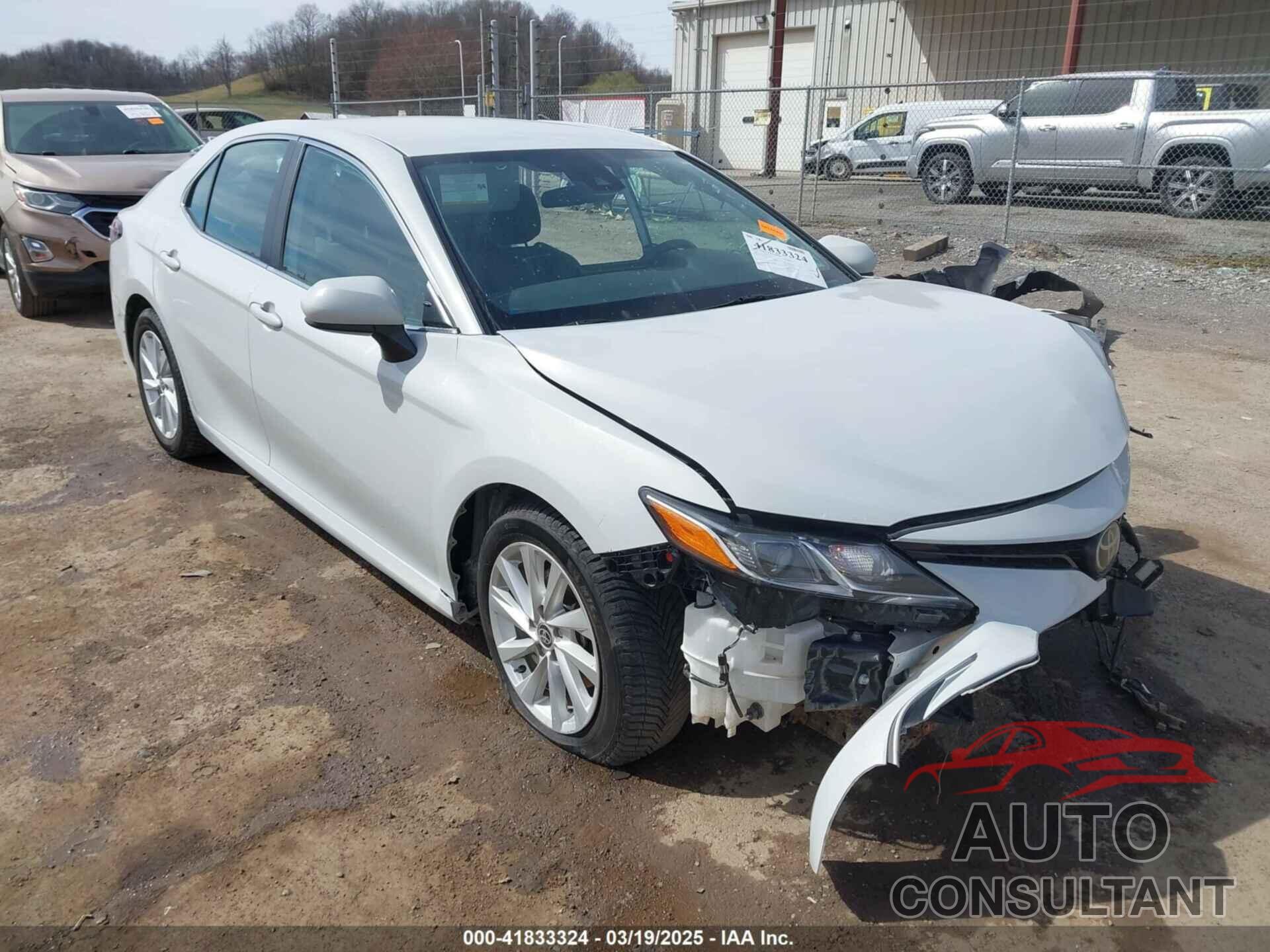 TOYOTA CAMRY 2022 - 4T1C11AKXNU023717