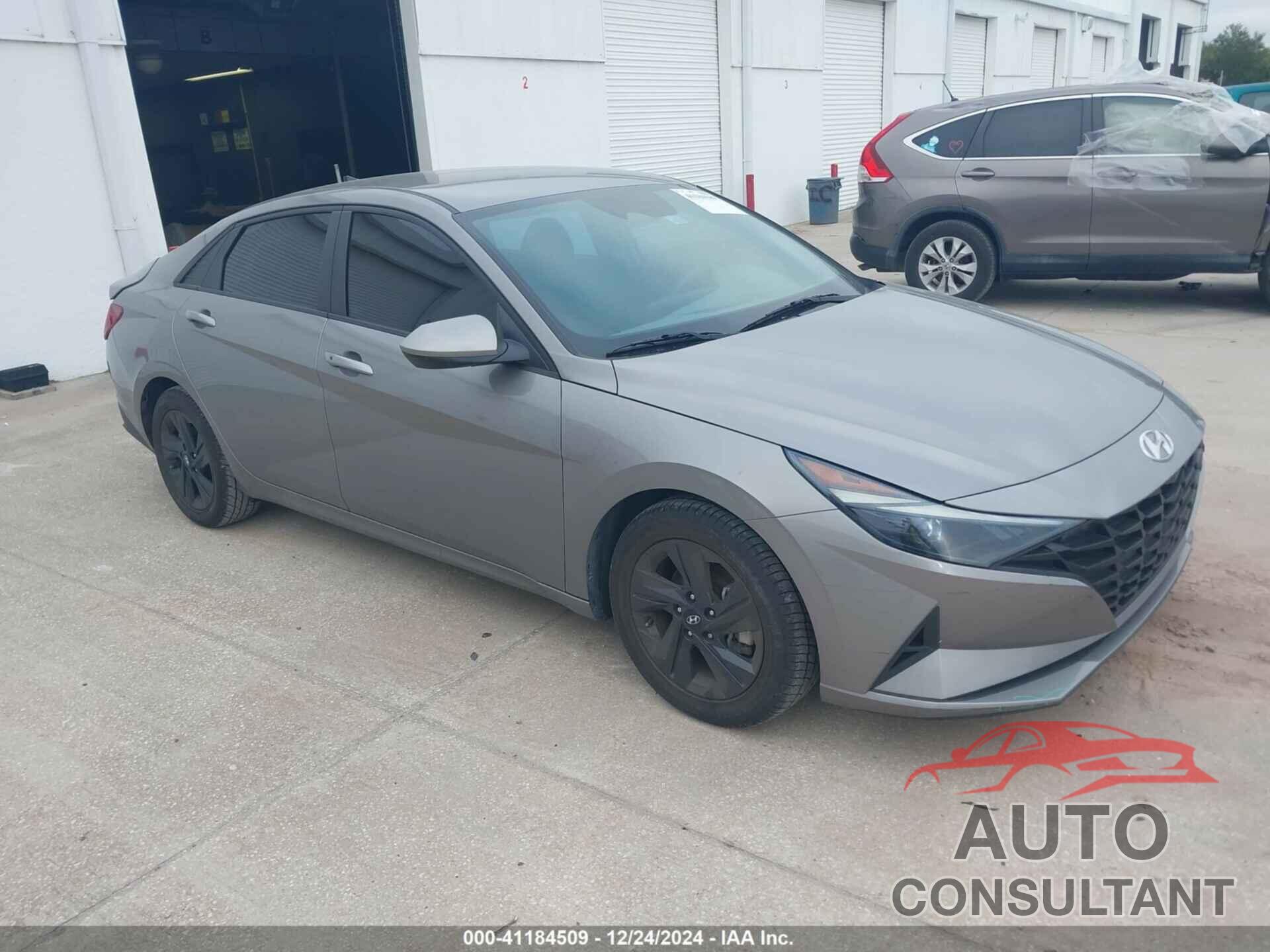 HYUNDAI ELANTRA 2021 - KMHLM4AG5MU200225