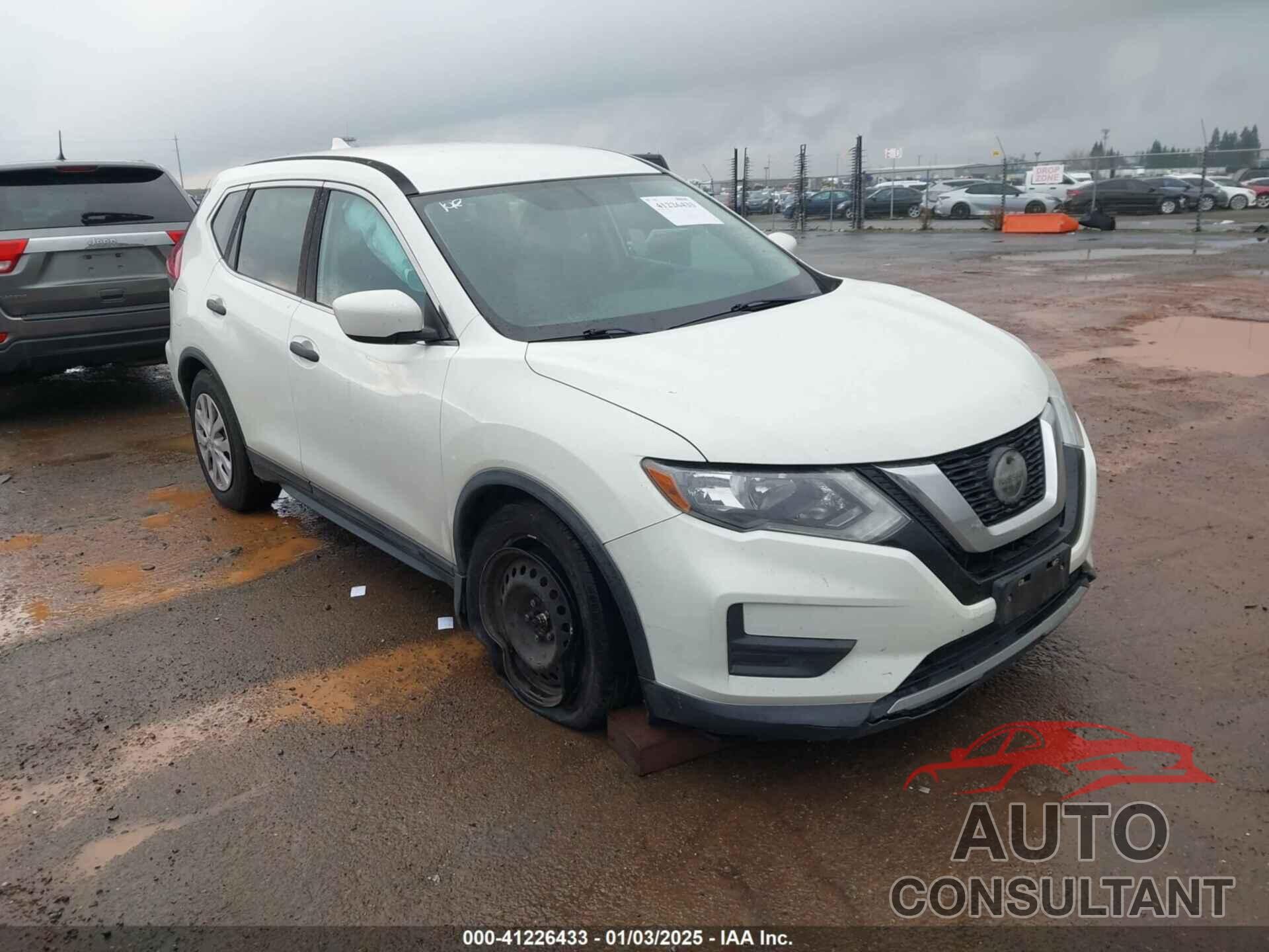 NISSAN ROGUE 2018 - 5N1AT2MTXJC713611