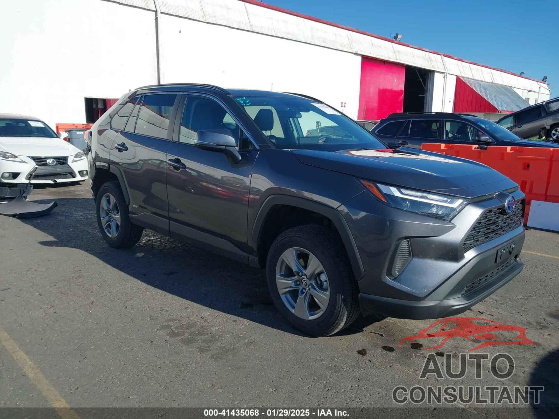 TOYOTA RAV4 HYBRID 2024 - 4T3RWRFV8RU140643