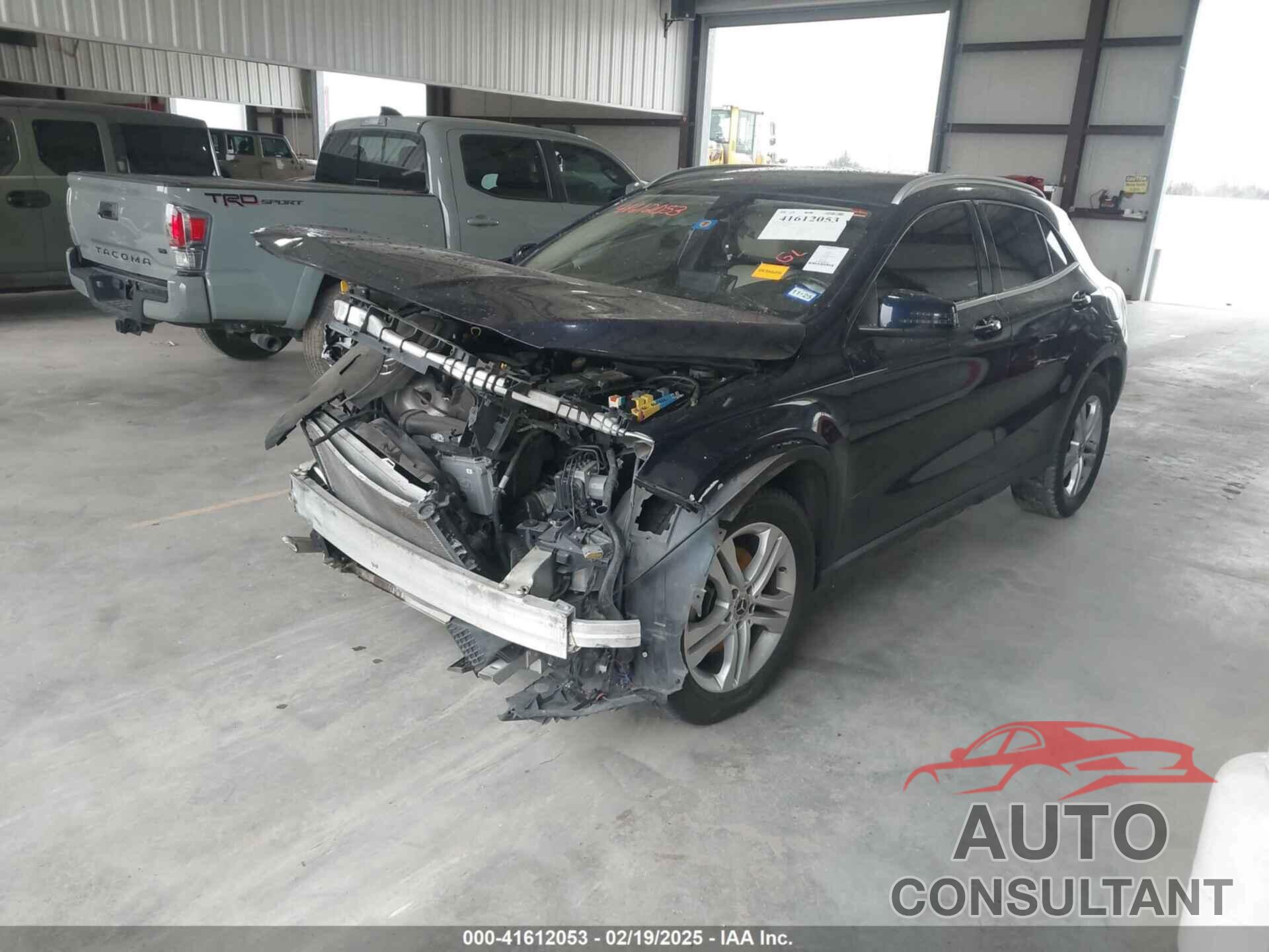 MERCEDES-BENZ GLA 250 2019 - WDCTG4GB8KJ542722