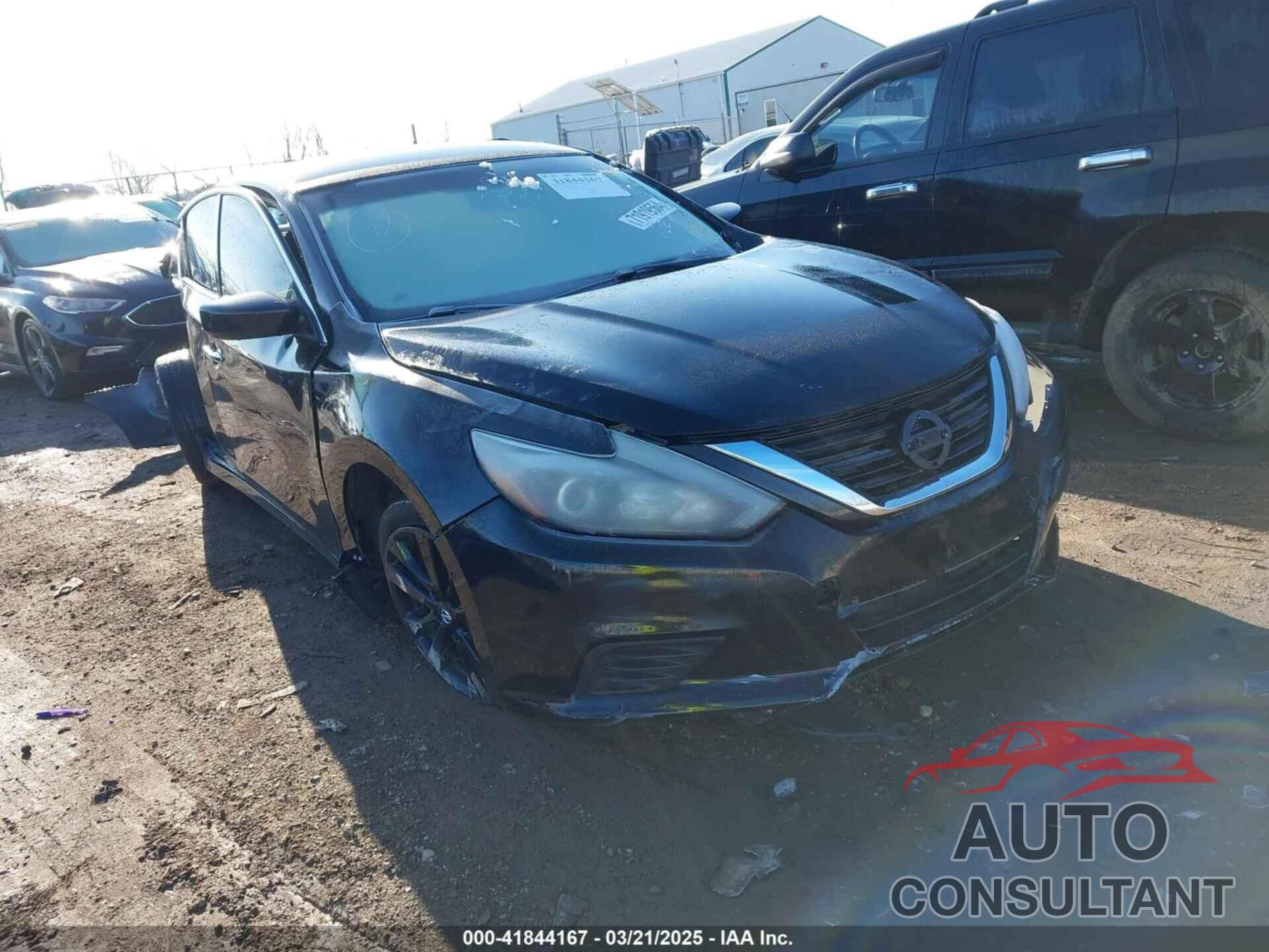 NISSAN ALTIMA 2017 - 1N4AL3AP9HC238308