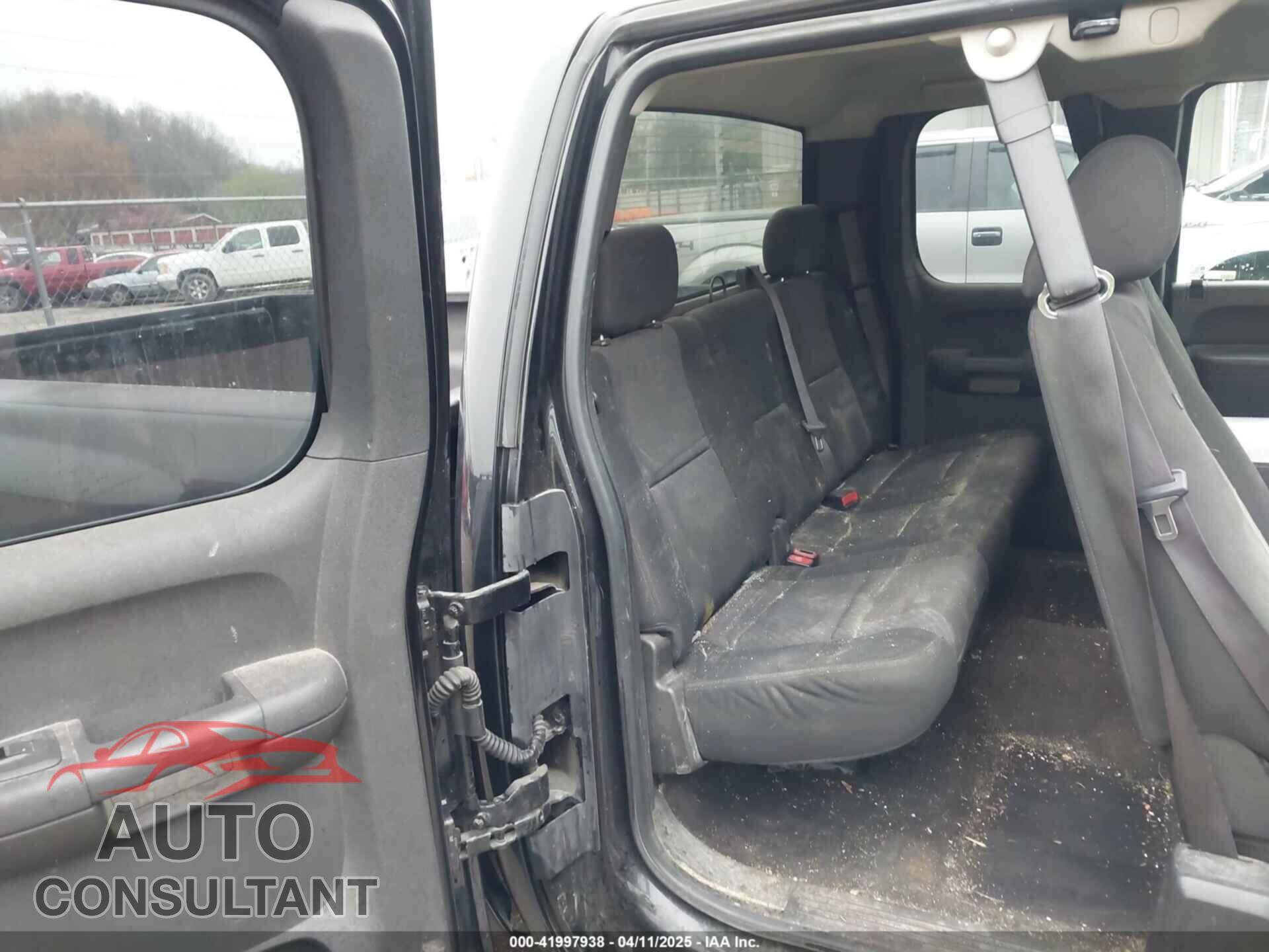 CHEVROLET SILVERADO 1500 2010 - 1GCSKSE33AZ248564