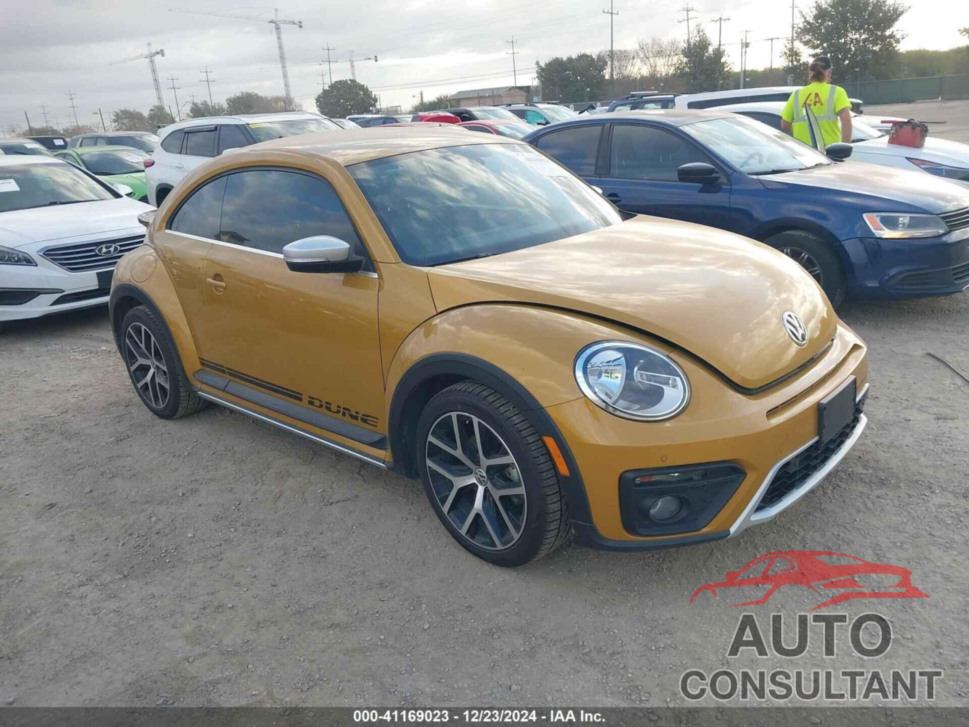 VOLKSWAGEN BEETLE 2016 - 3VWS17AT1GM628063