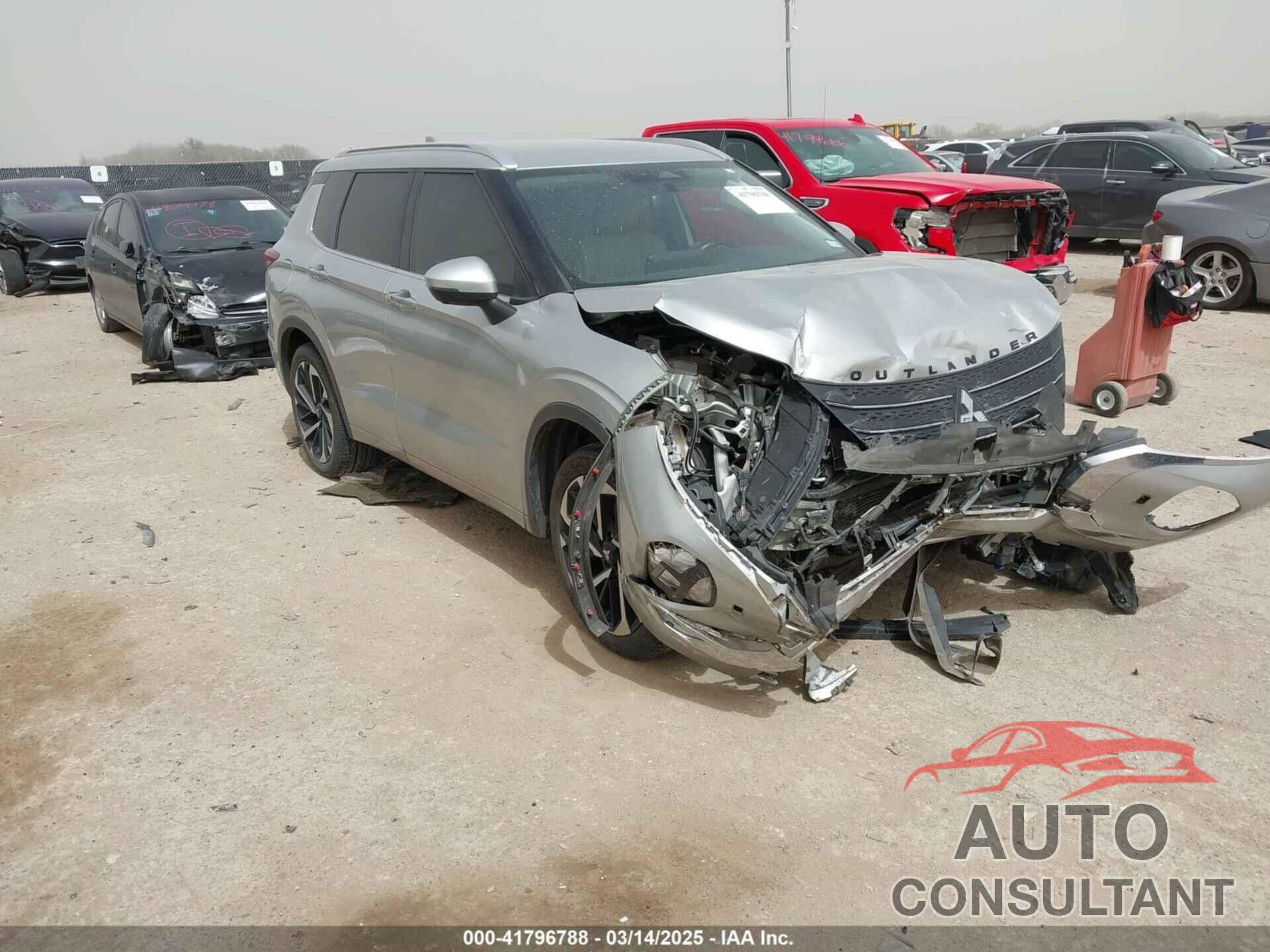 MITSUBISHI OUTLANDER 2022 - JA4J4VA83NZ038216