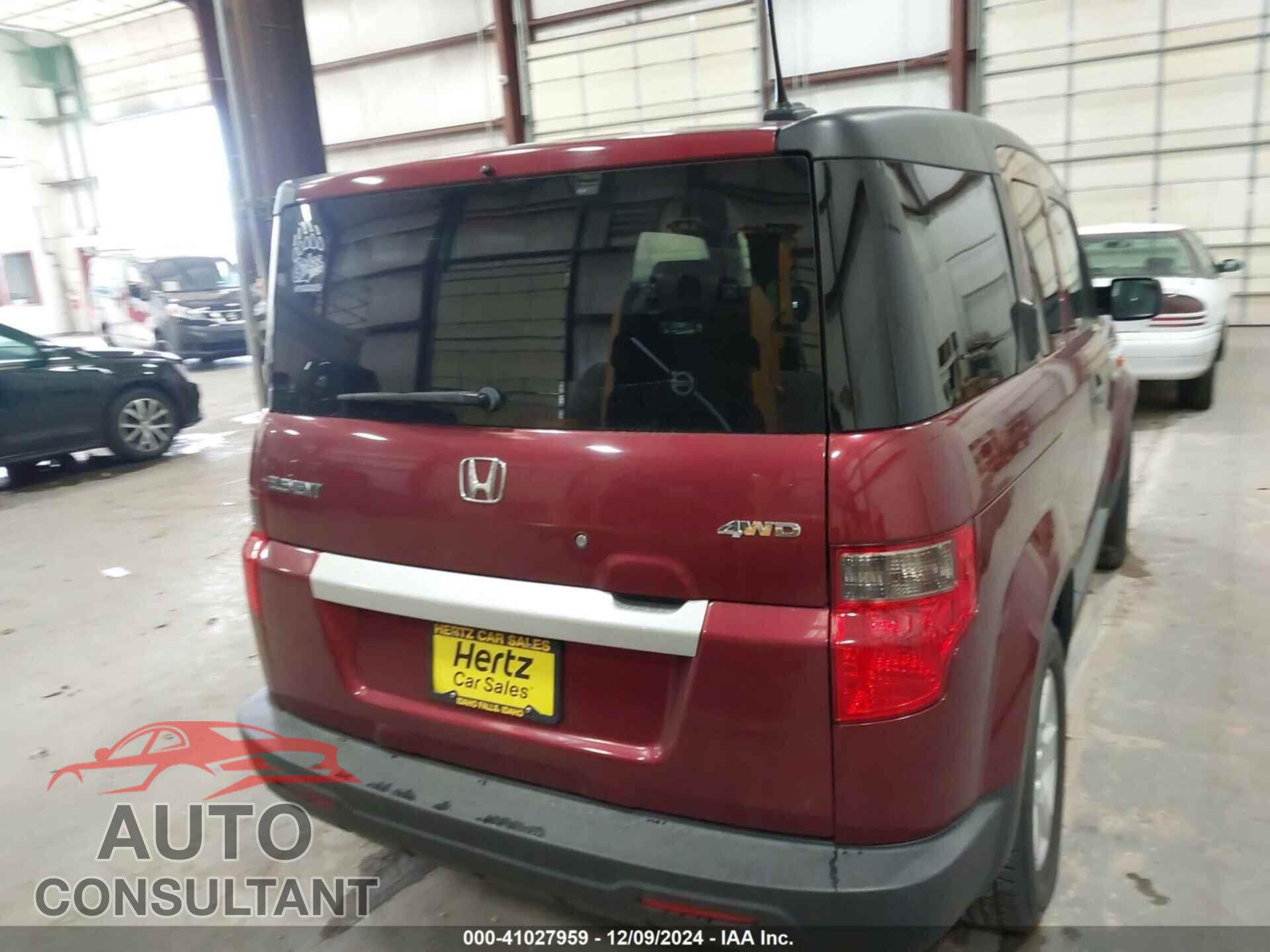 HONDA ELEMENT 2011 - 5J6YH2H72BL002479