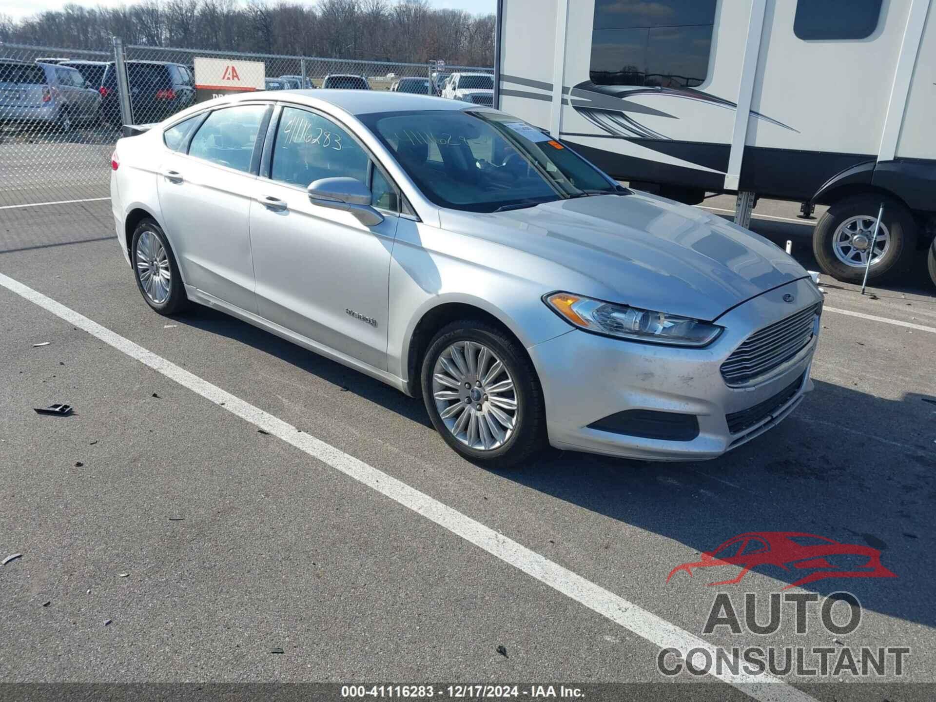 FORD FUSION HYBRID 2013 - 3FA6P0LU0DR104102